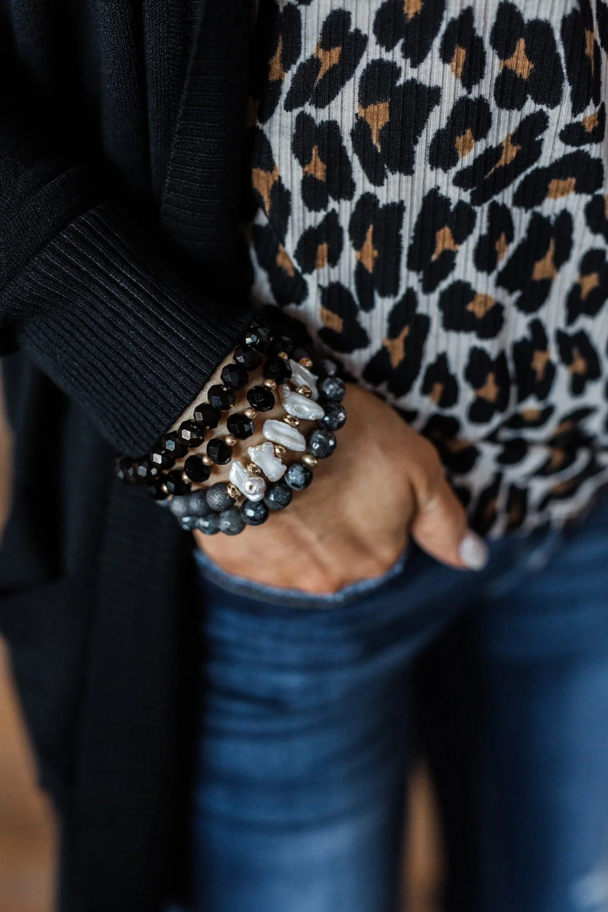 4 Layer Beaded Bracelet Set- Black & Gold - Image 3