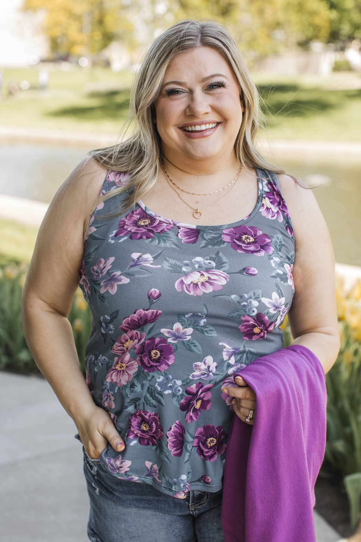 A Flower In Bloom Tank Top- Dark Grey - Image 2