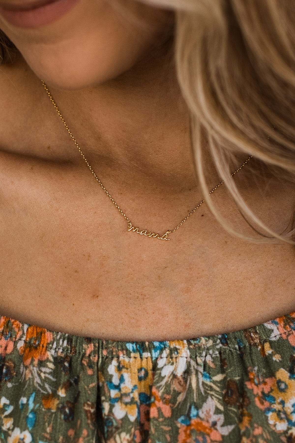 A Love Like No Other "Mama" Necklace- Gold - Image 2