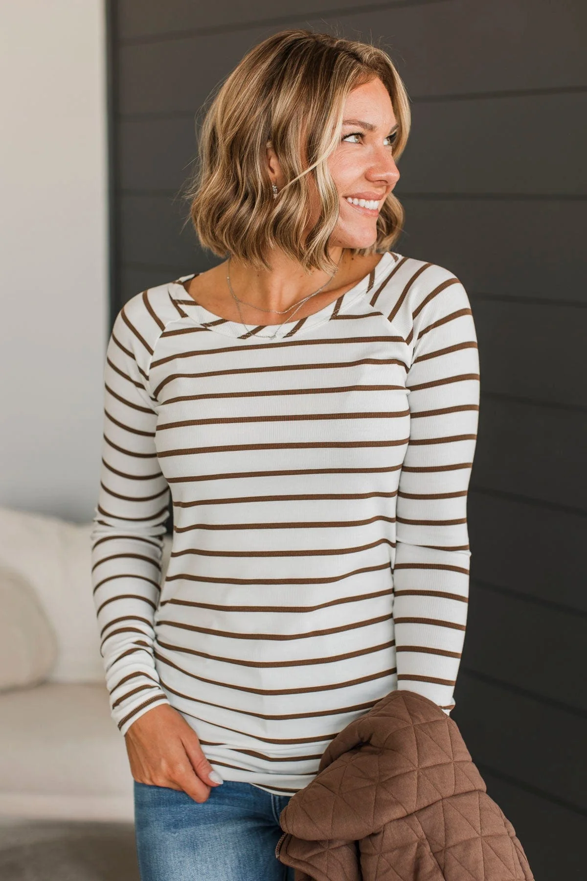 All That Really Matters Ruched Top- Off-White & Toffee - Image 2