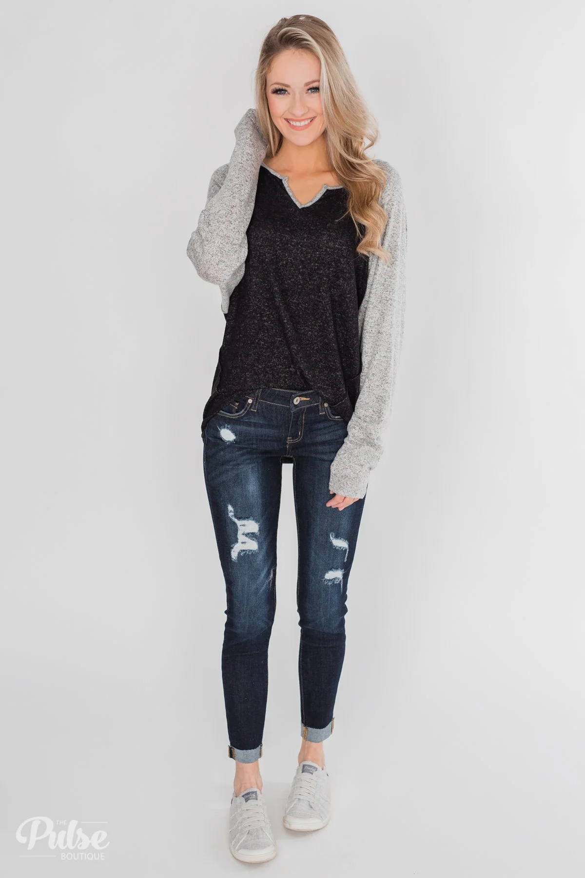 Along the Way Raglan Top - Black & Heather Grey - Image 3