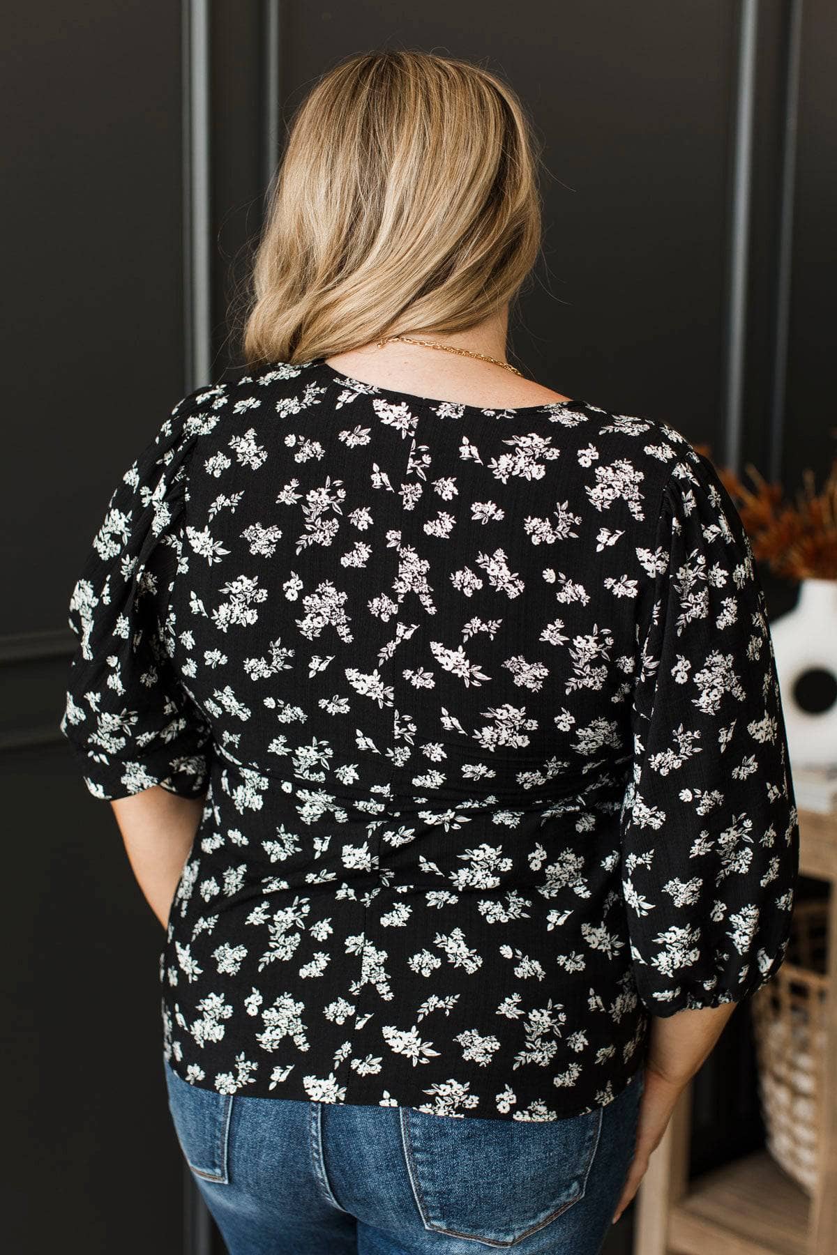 Always In My Mind Floral Blouse- Black - Image 8