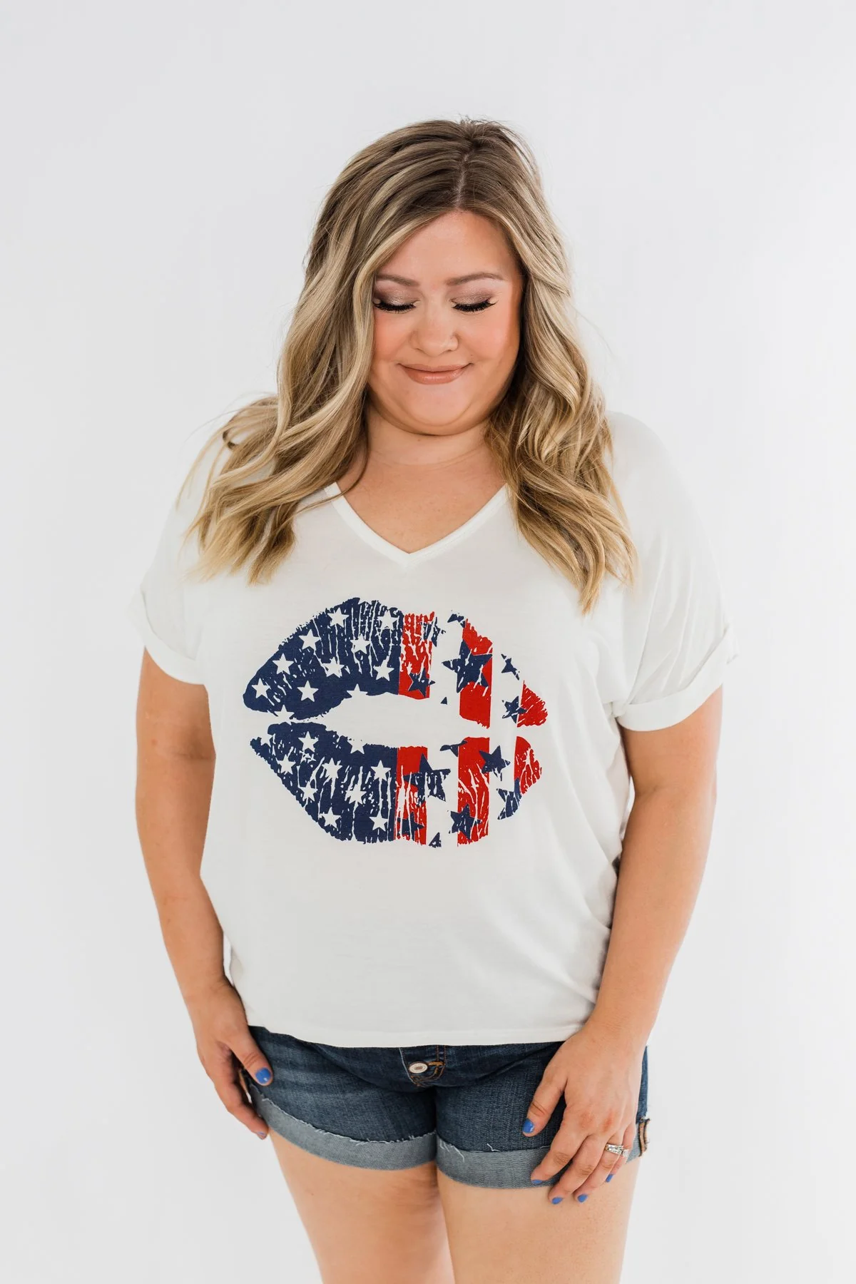 American Flag Lip Graphic Top- Ivory - Image 4