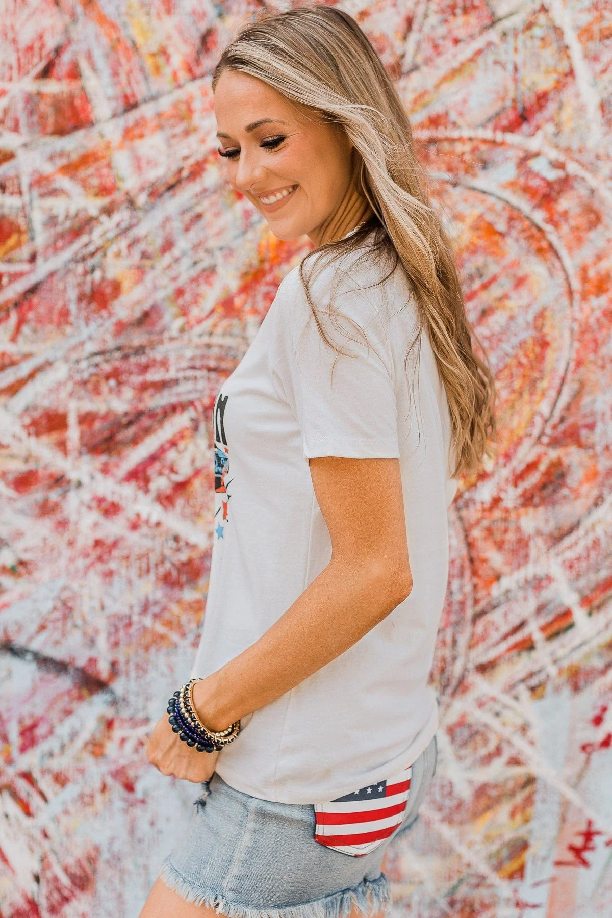 "American Honey" Graphic Tee- Ivory - Image 4