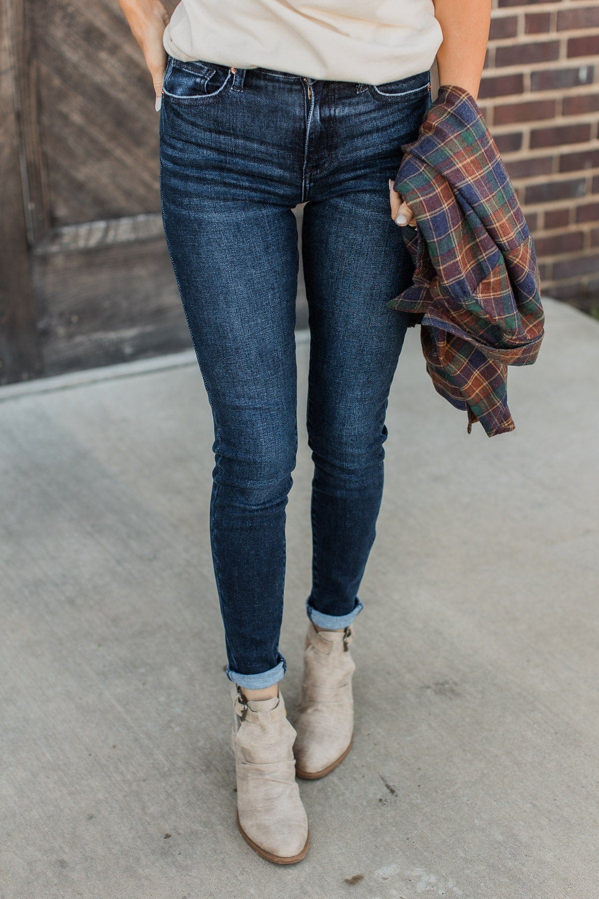 Artemis Vintage Skinny Jeans- Aletta Wash - Image 3