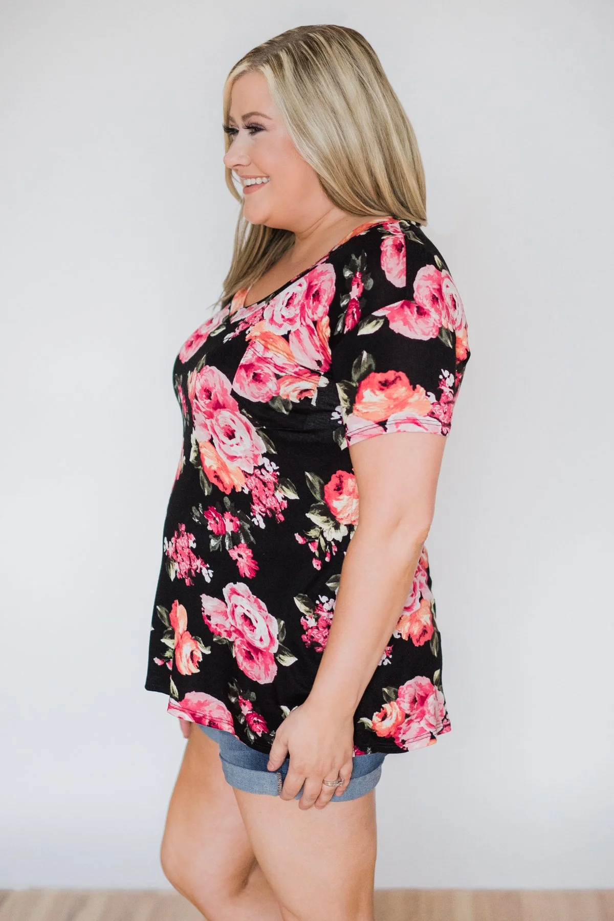 Attracted to You Floral V-Neck Pocket Top- Black - Image 6