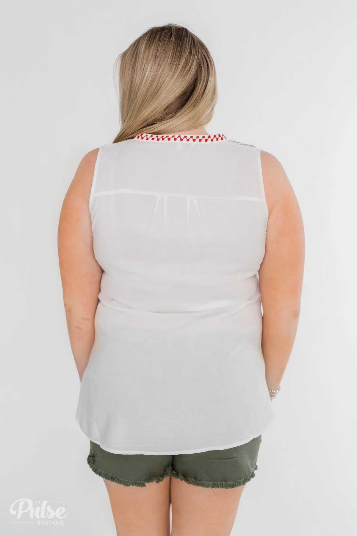 Beauty Remarks Embroider Tank Top- White - Image 13