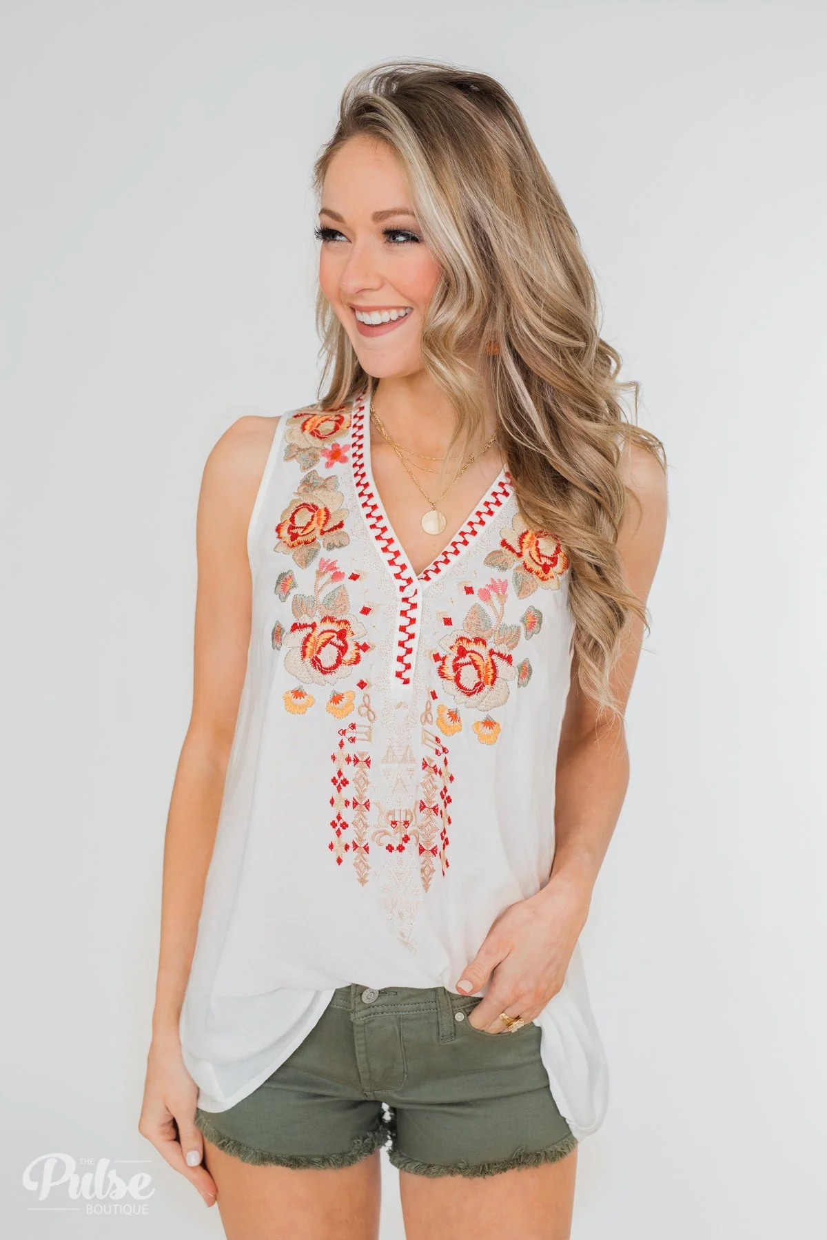 Beauty Remarks Embroider Tank Top- White - Image 8