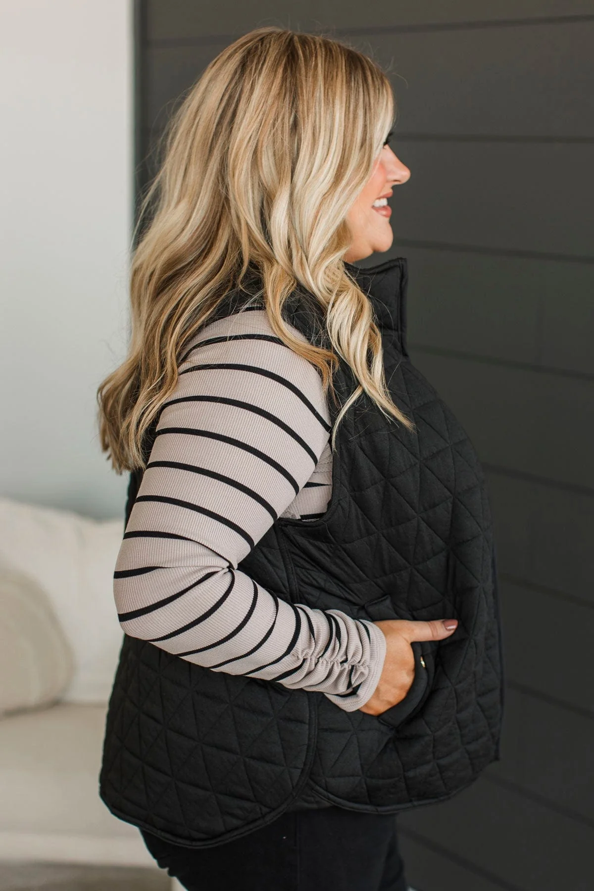 Beyond Comparison Puffer Vest- Black - Image 7