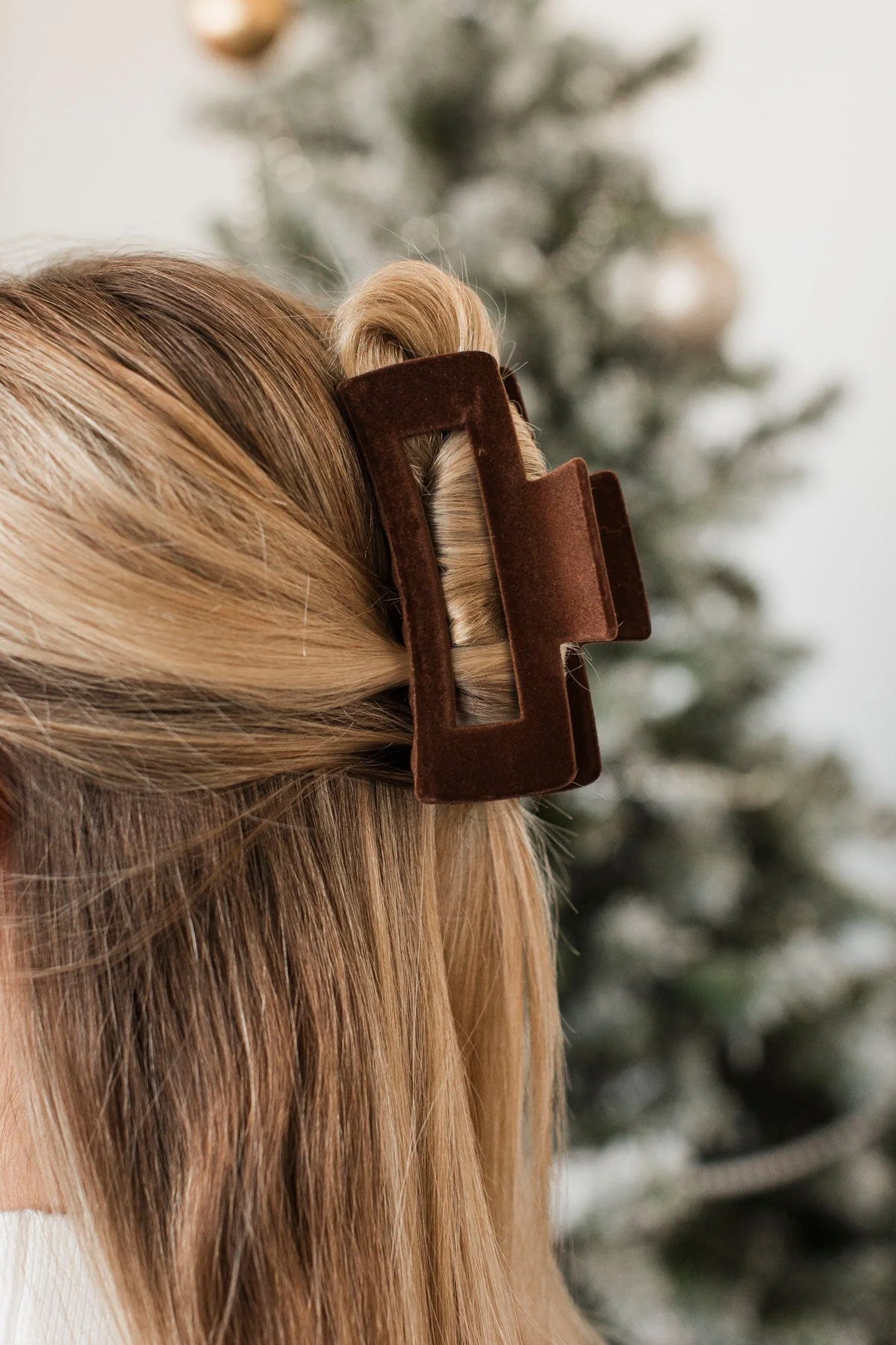 Beyond The Possibilities Hair Clip- Brown Velvet