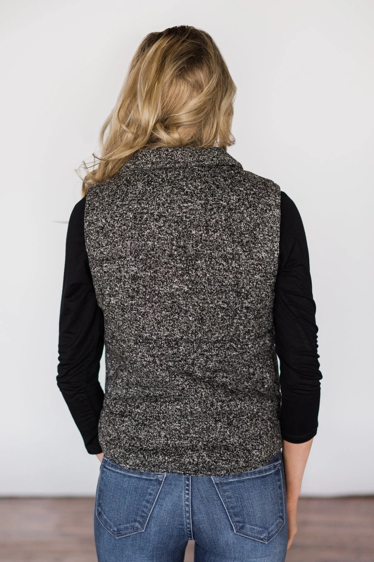 Black Speckled Puffer Vest - Image 5