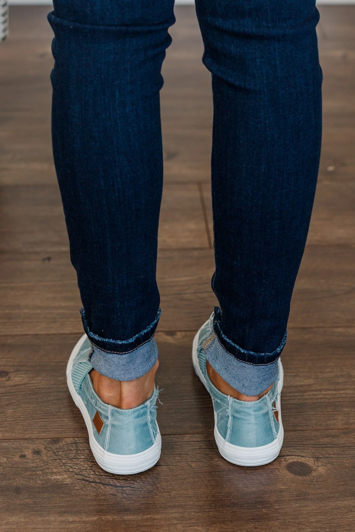 Blowfish Alfie Sneakers- Oasis Smoked Canvas - Image 4