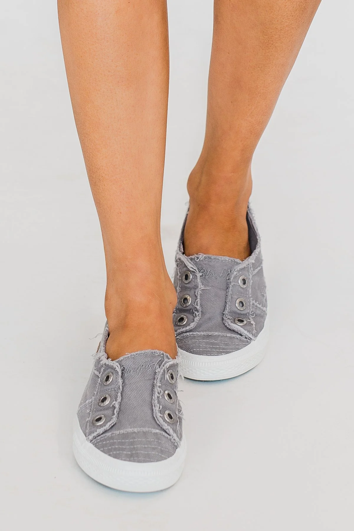 Blowfish Aussie Sneakers- Dirty Gray Smoked - Image 2