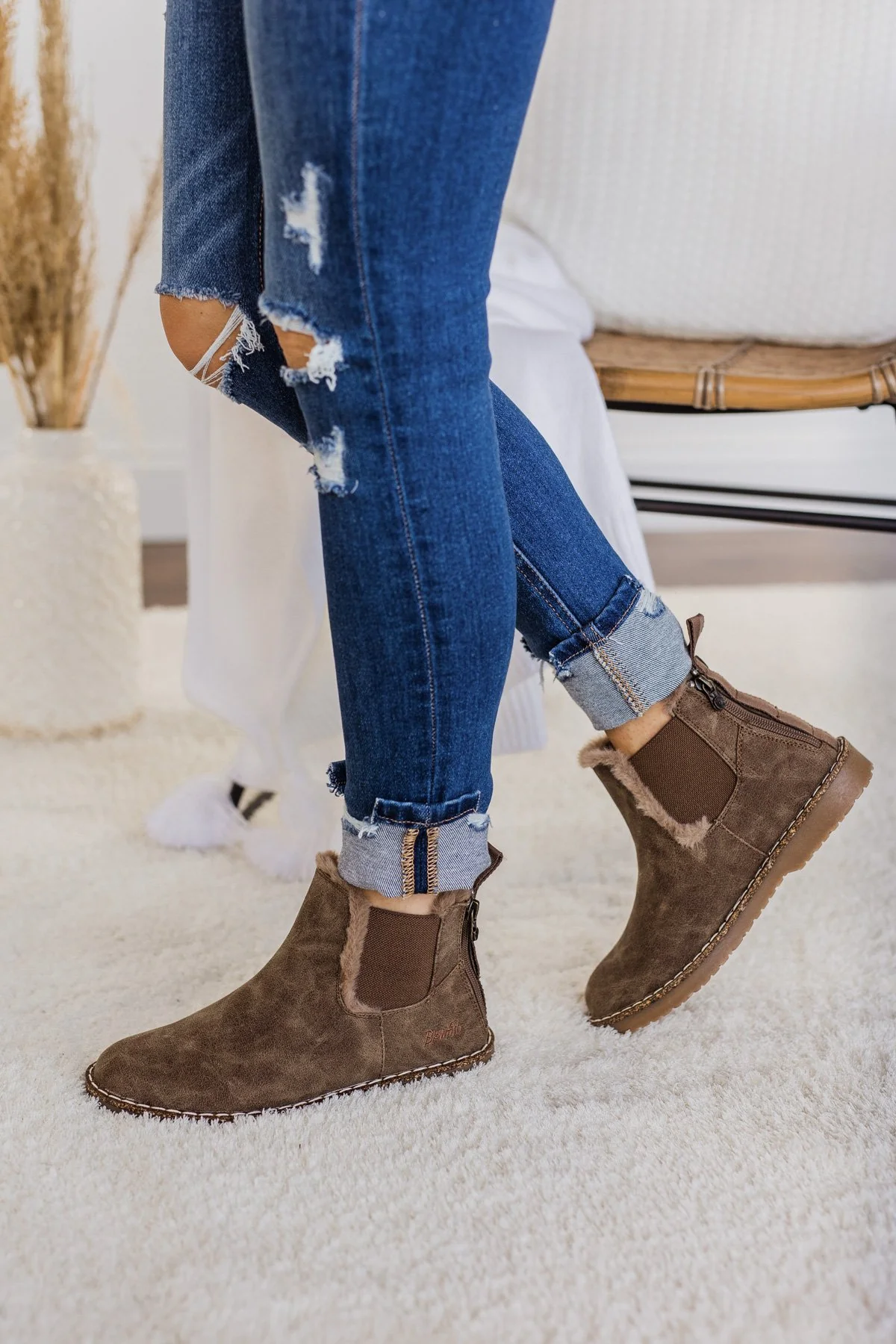 Blowfish Chillin Booties- Taupe Prospector - Image 4