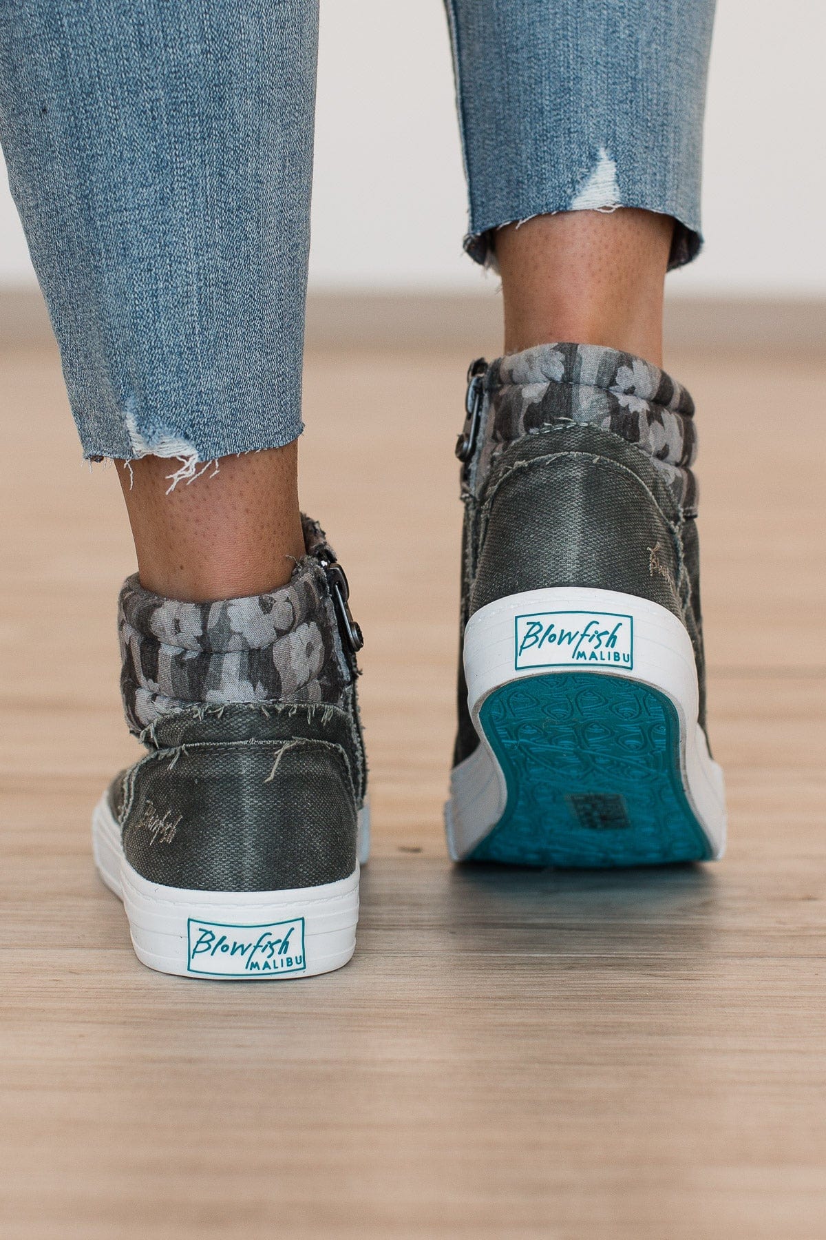 Blowfish Kora Sneakers- Desert Sage - Image 4