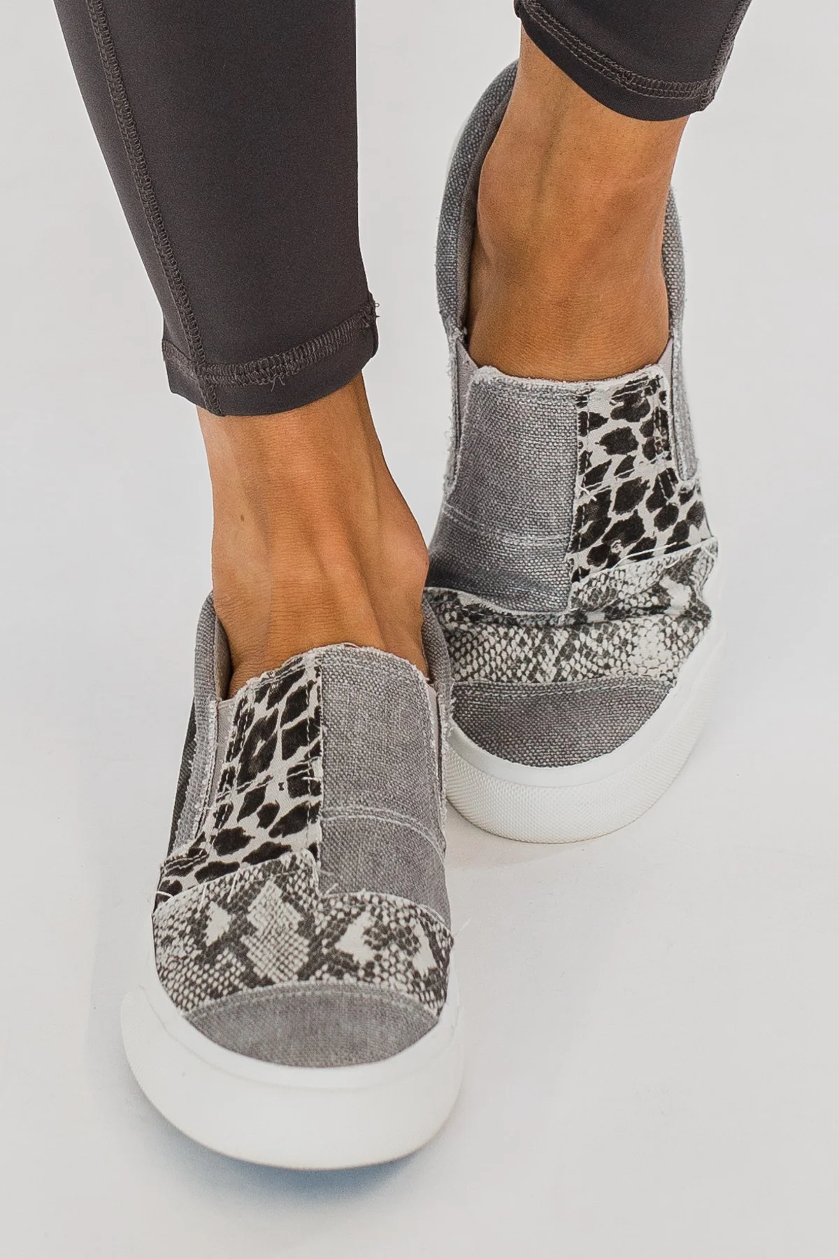 Blowfish Maddox Slip On Sneakers- Smoked Grey - Image 2