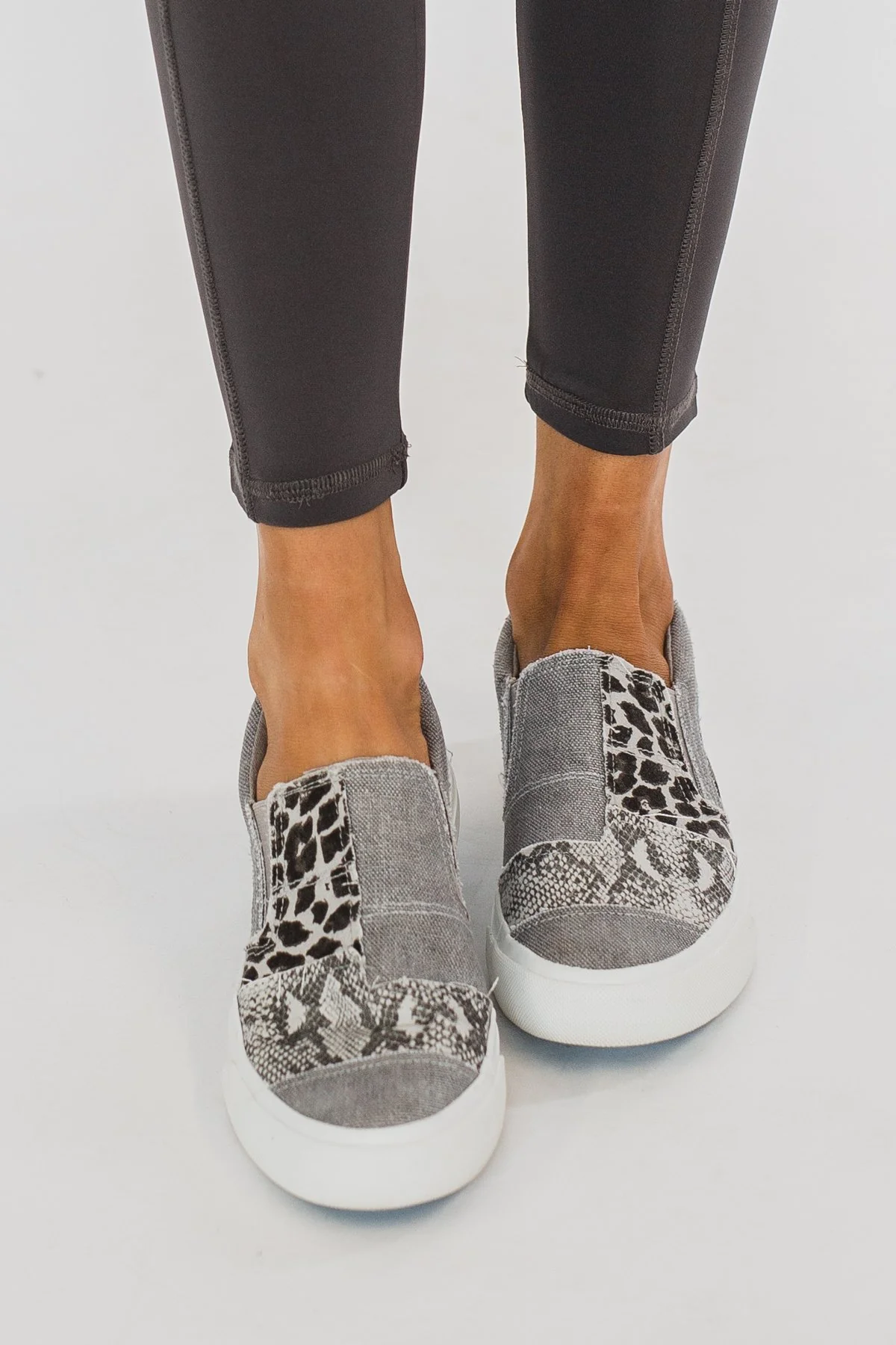 Blowfish Maddox Slip On Sneakers- Smoked Grey - Image 4