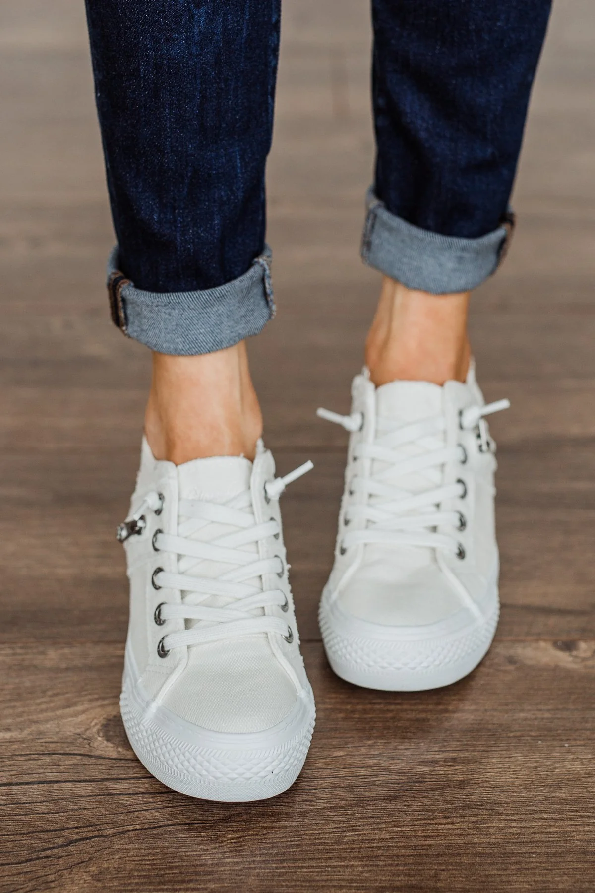 Blowfish Melondrop Sneakers- Desert White Tea Smoked Canvas - Image 4