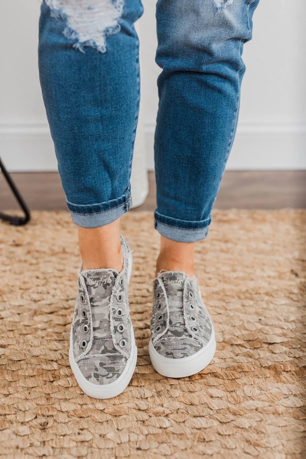 Blowfish Play Sneakers- Gray Love Not War - Image 3