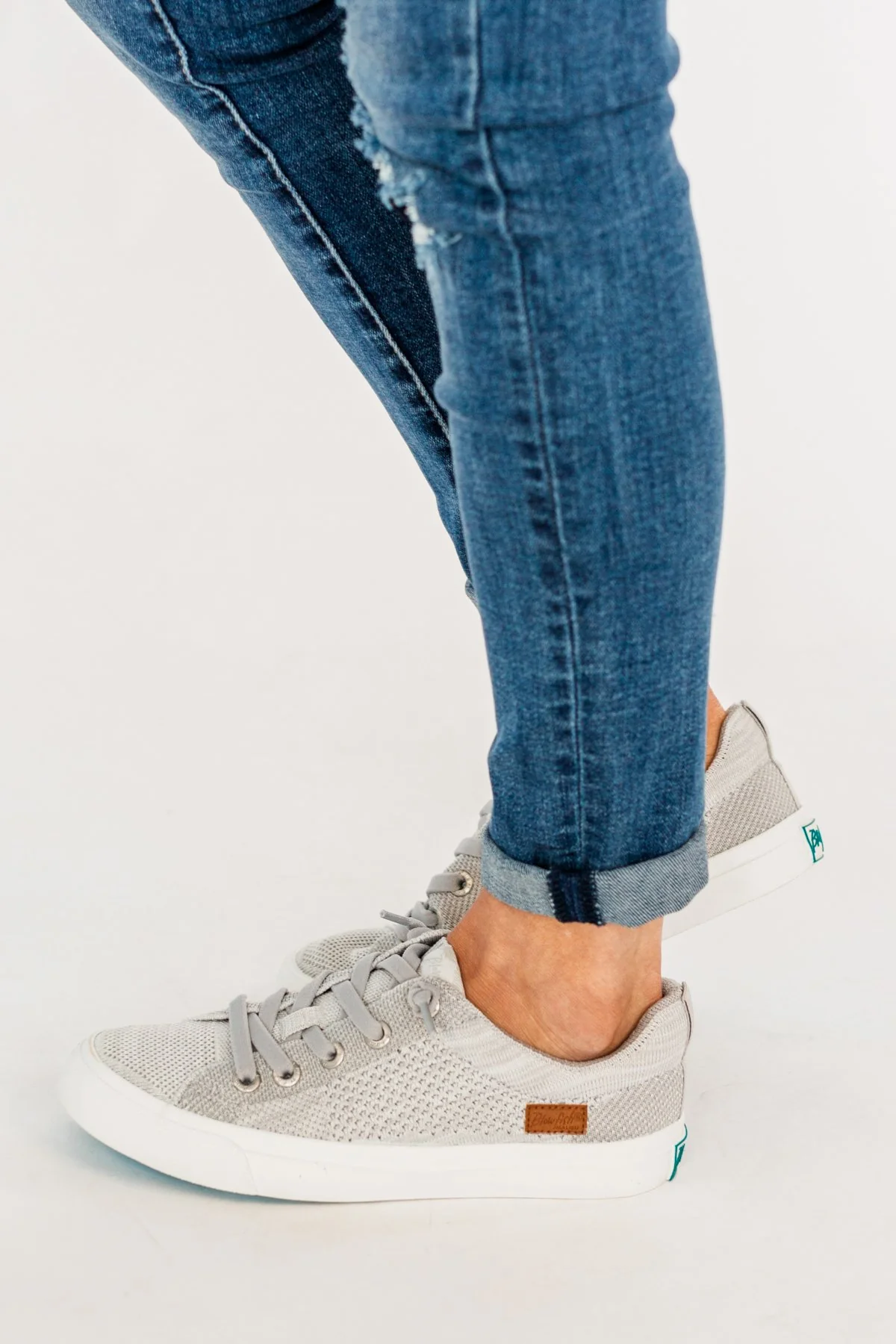 Blowfish Poppy Sneaker- Off White & Light Gray - Image 4