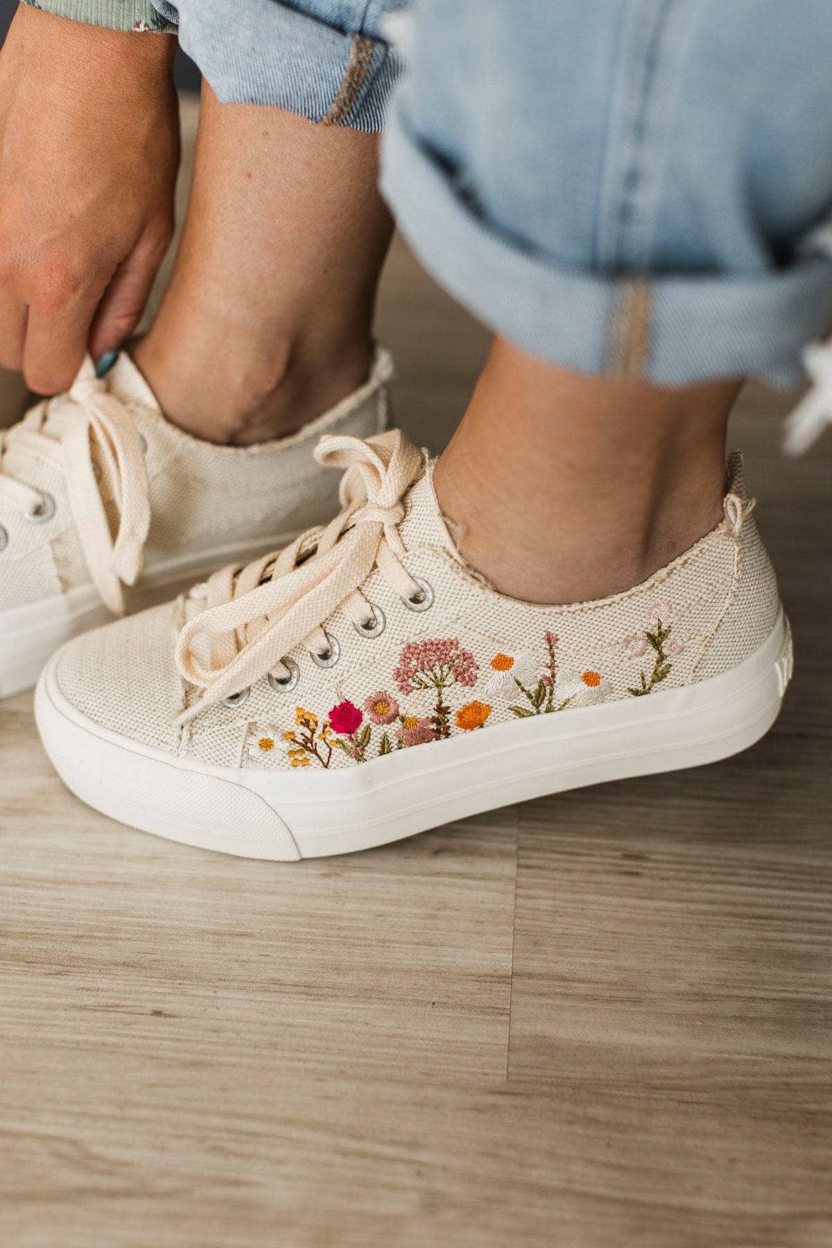 Blowfish Sadie-Sun Sneakers- Cream - Image 2