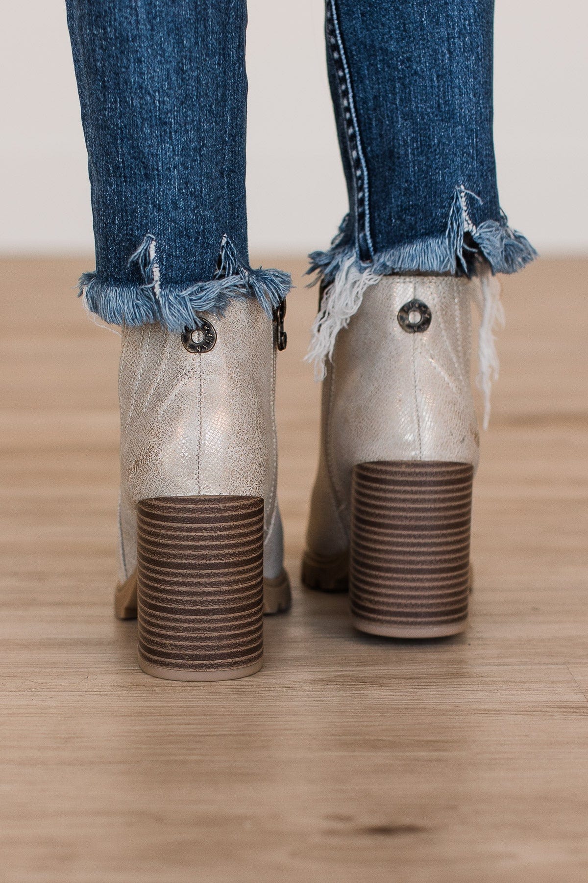 Blowfish Walker Booties- Cloud Roller Reptile - Image 5