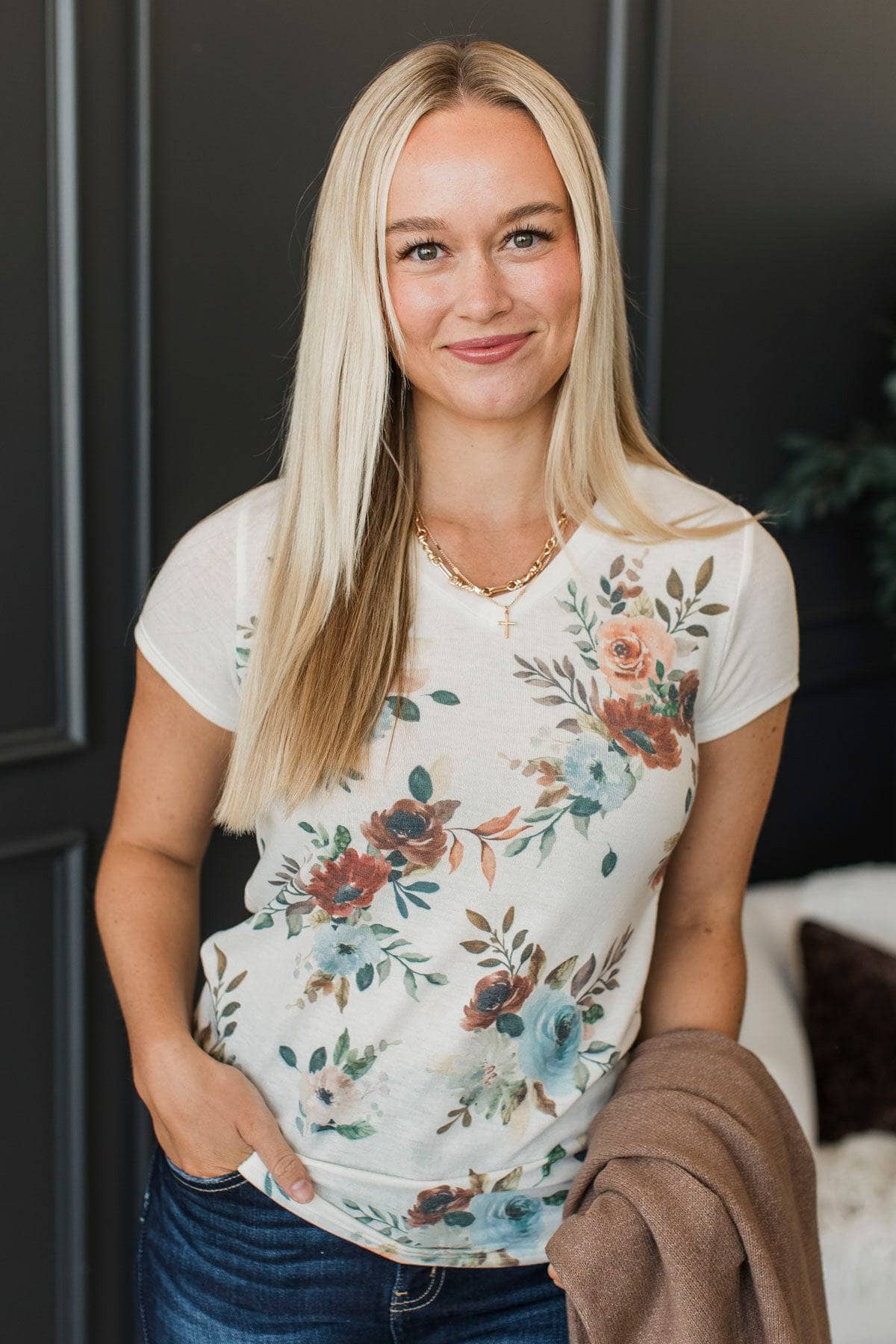 Bright Future Short Sleeve Floral Top- Ivory - Image 2