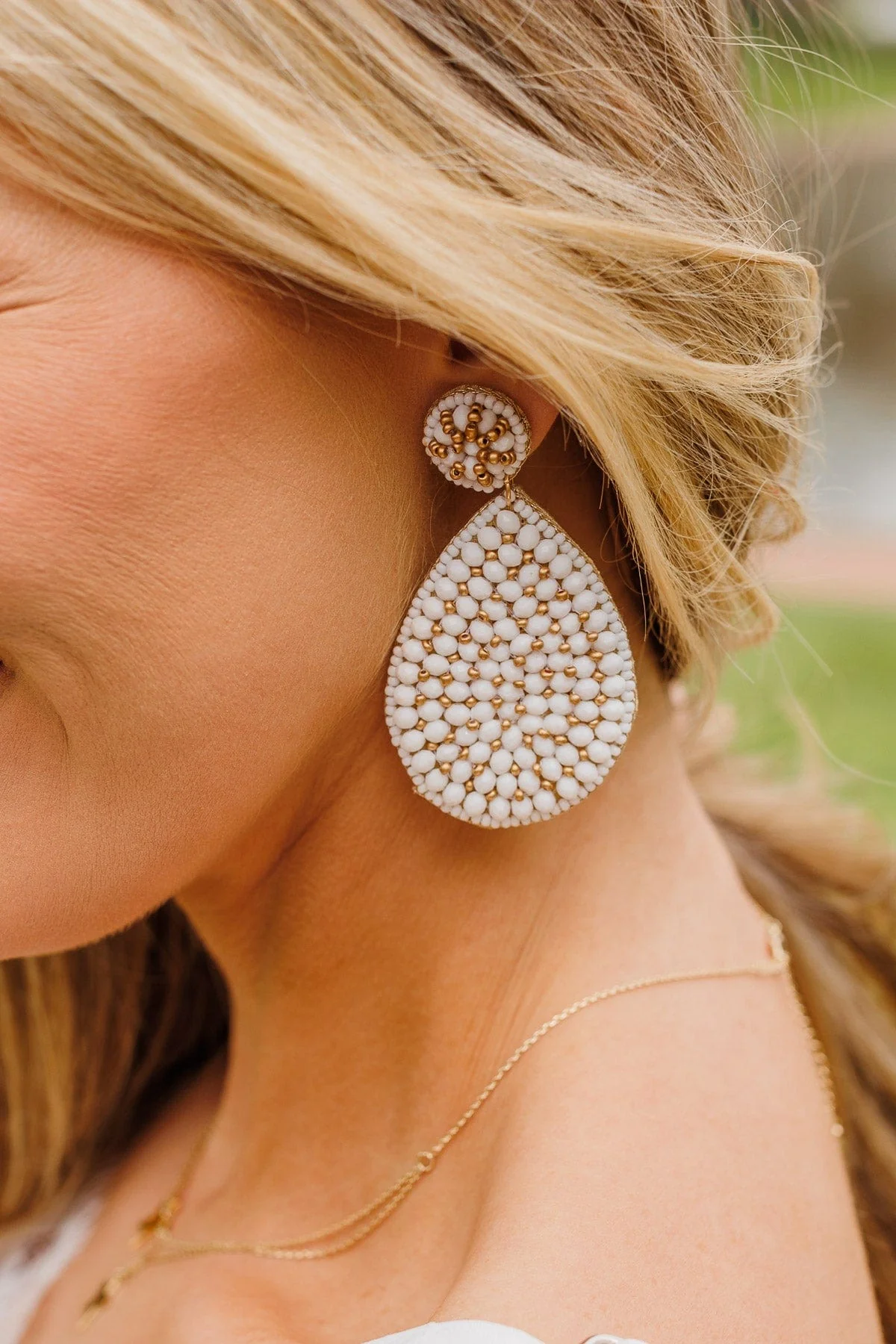 Bright In The Sky Dangle Earrings- Ivory - Image 3