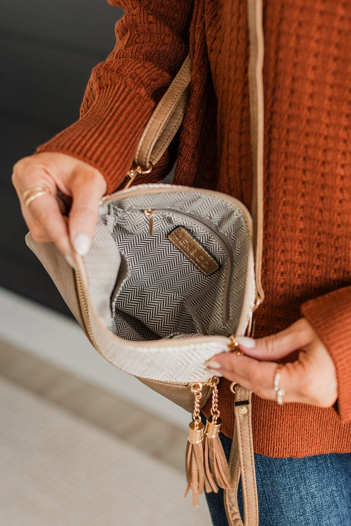 Call Me Chic Crossbody Purse- Tan - Image 3