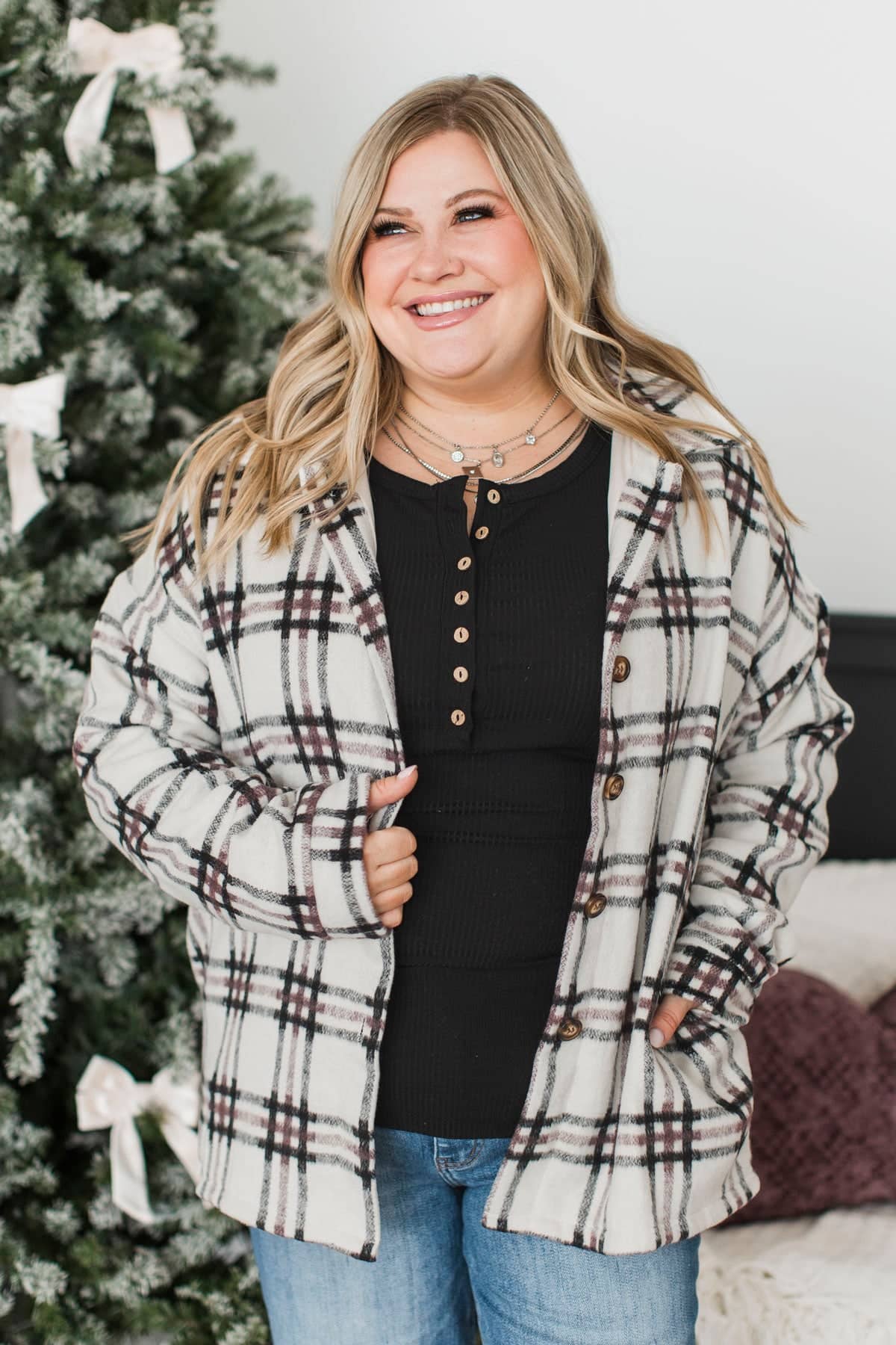 Campfire Nights Plaid Jacket- White & Black - Image 3