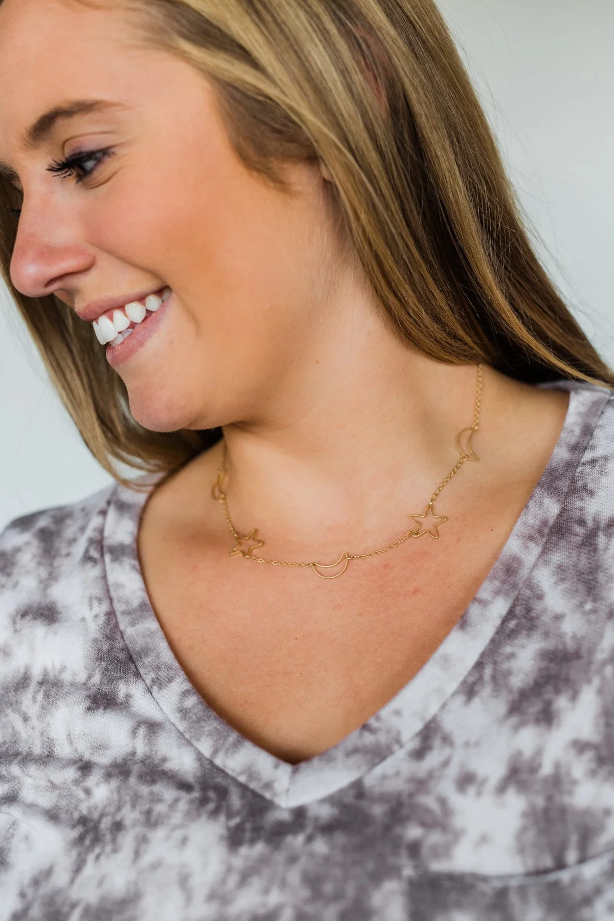 Capture The Stars Charm Necklace- Gold