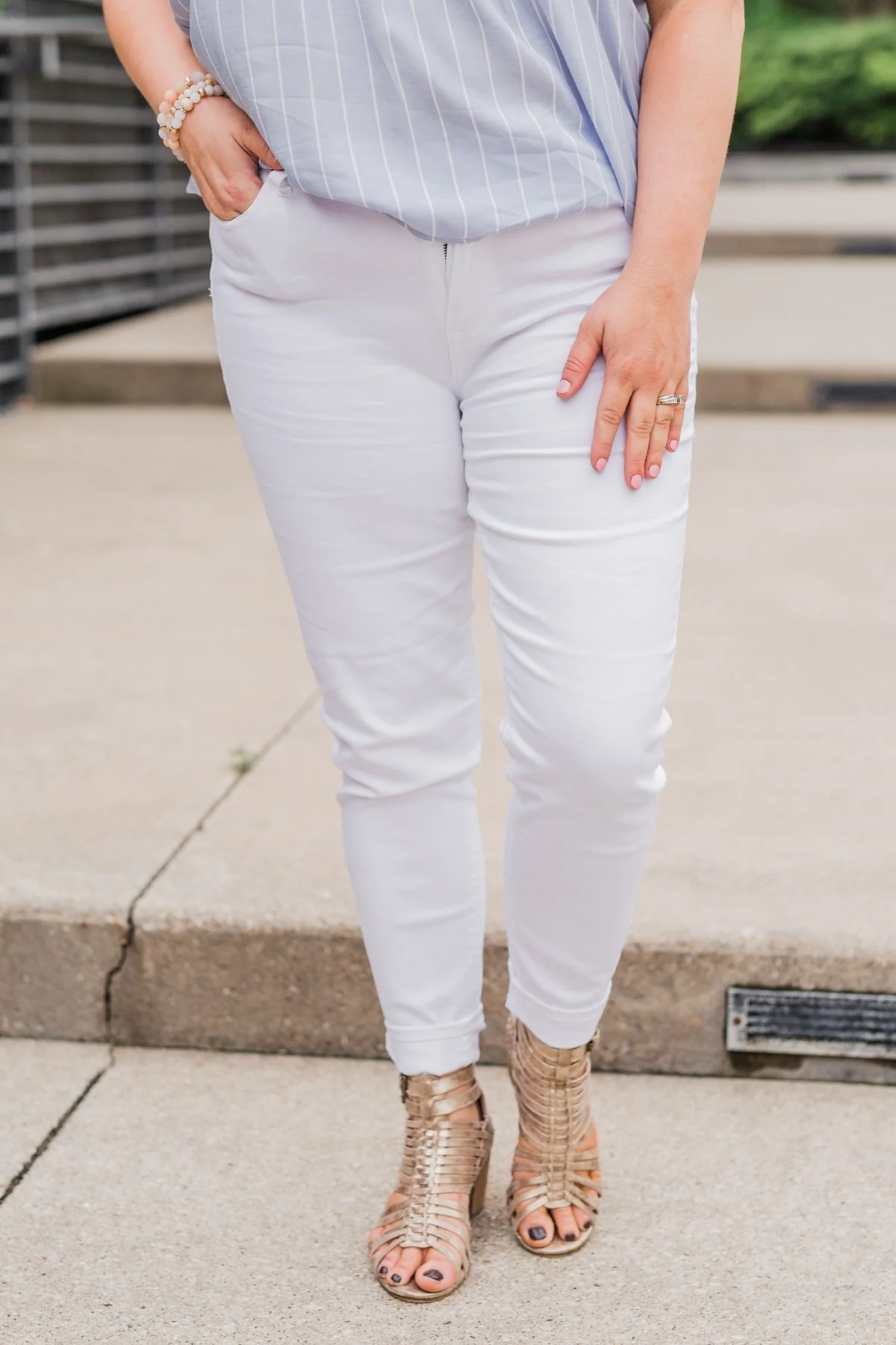 Celebrity Pink Ankle Skinny Jeans- White - Image 3