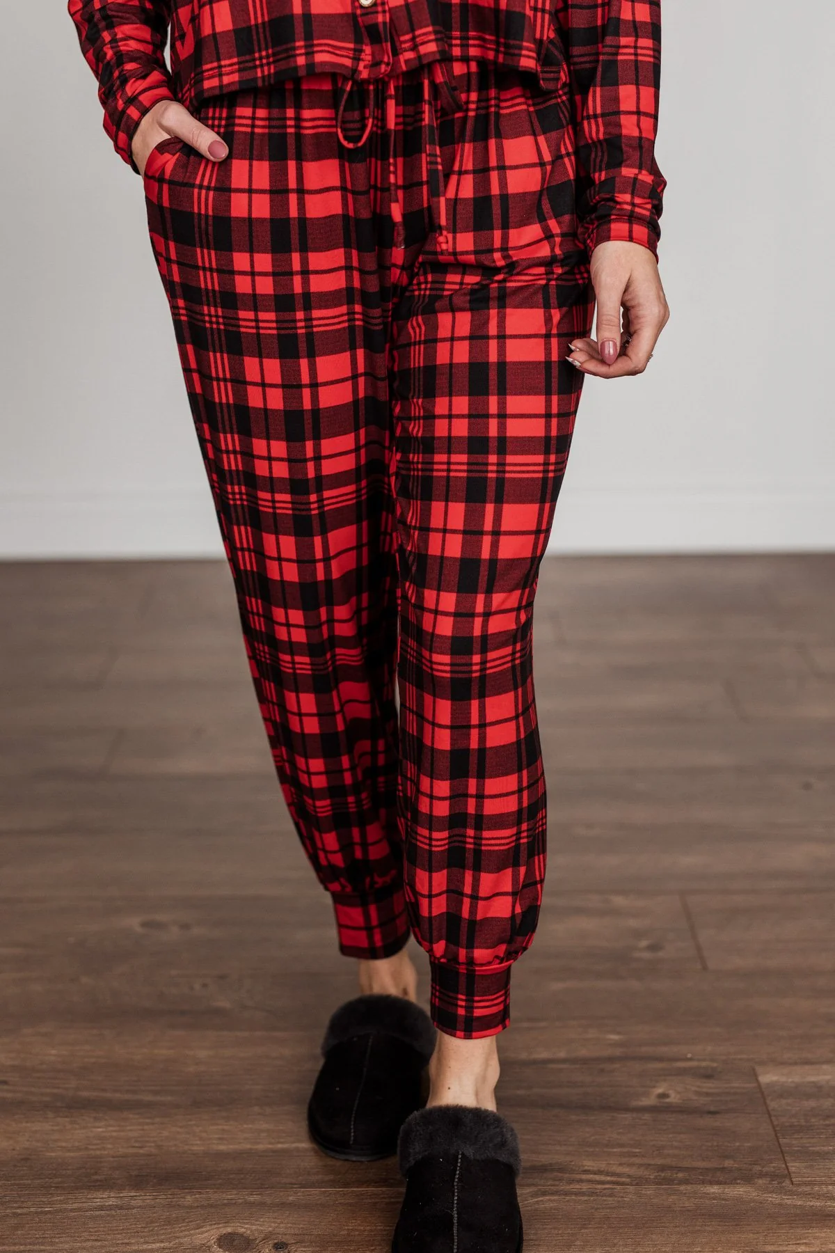 Chasing Snowflakes Plaid Lounge Bottoms- Red & Black - Image 4
