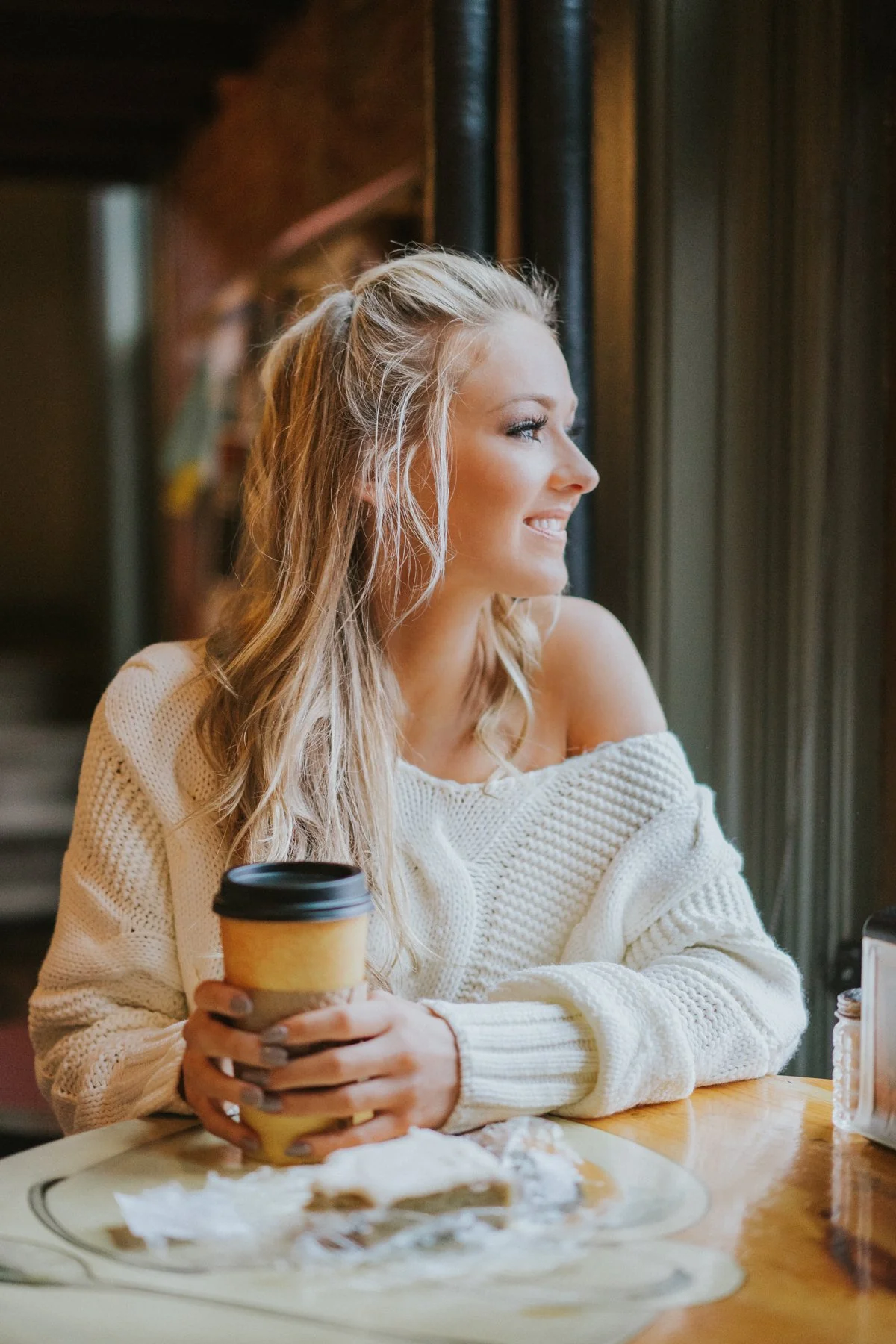 Chunky Oversized Sweater - Ivory - Image 6