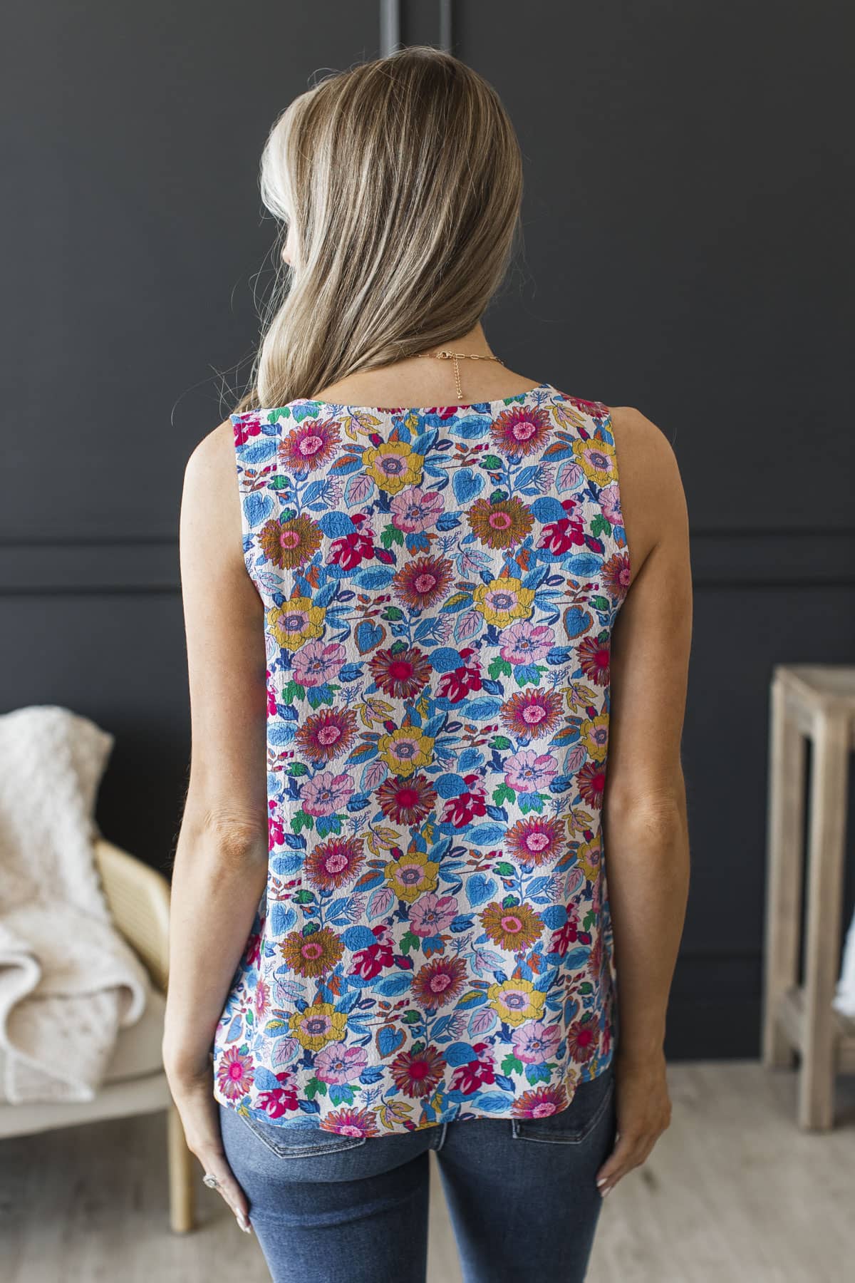 Classic Allure Floral Tank Top- Ivory & Blue Multi - Image 8