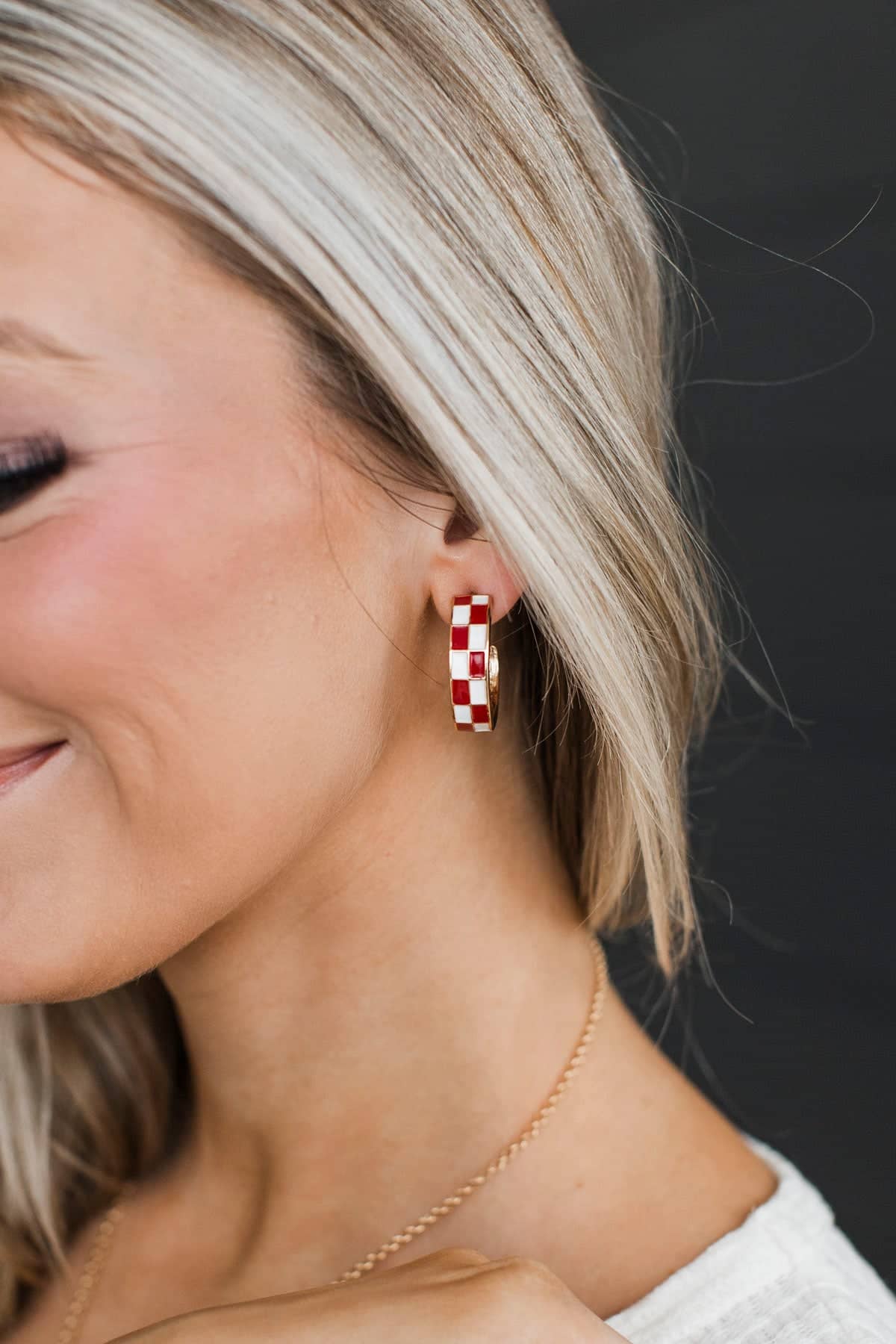 Classically Glamorous Checkered C-Hoop Earrings- Red & White