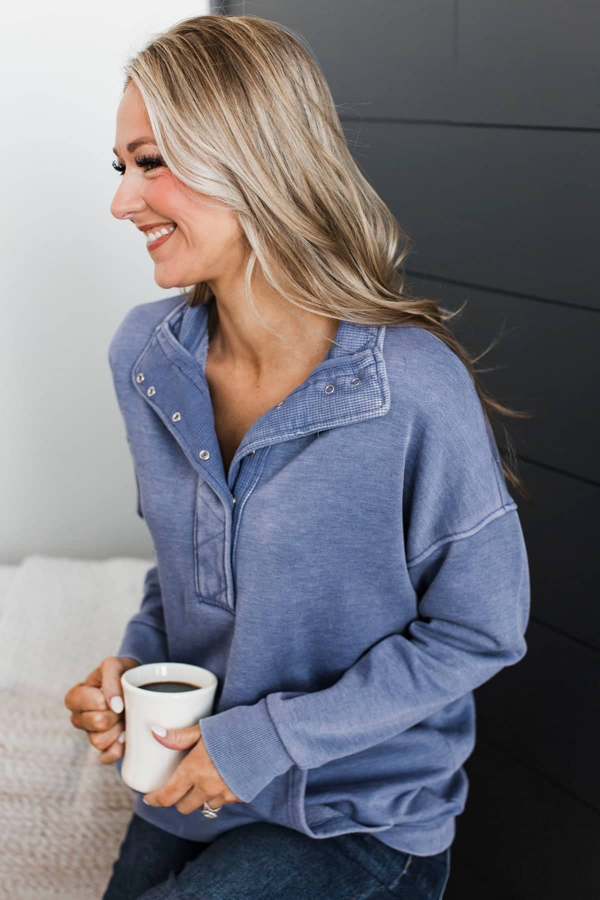 Completely Mesmerized Lightweight Pullover- Navy - Image 2