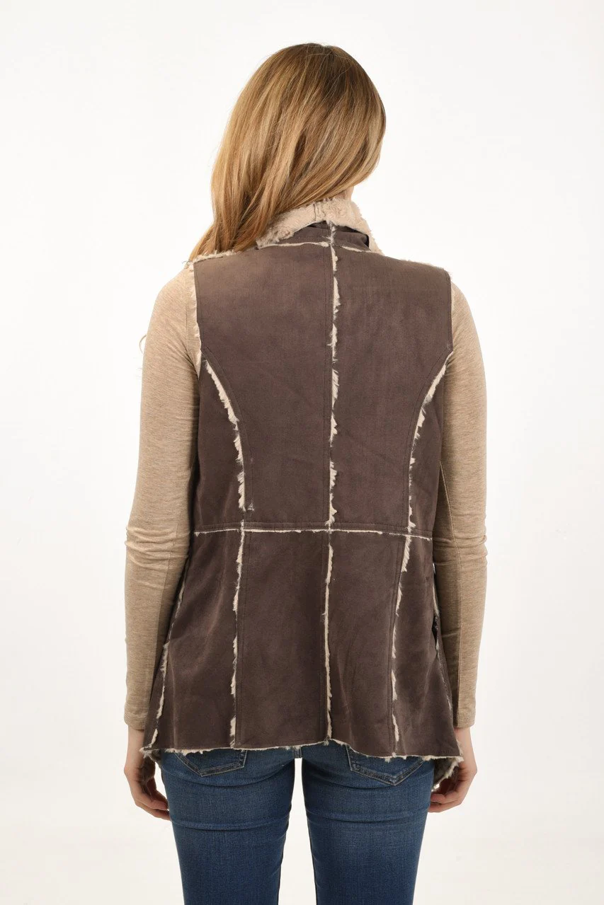 Weekend at the Lodge Vest - Image 6