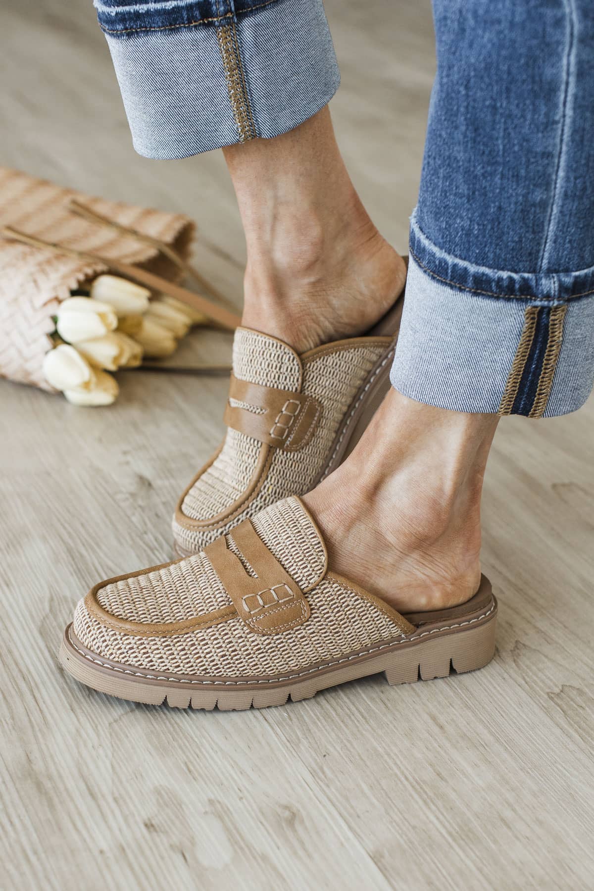 Corky's Am I Right Mules- Raffia - Image 2