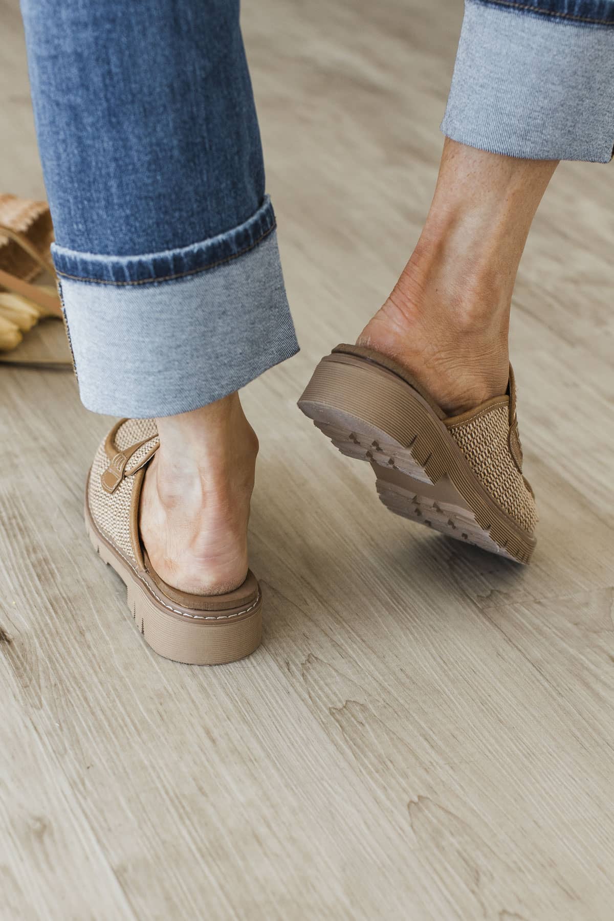 Corky's Am I Right Mules- Raffia - Image 3