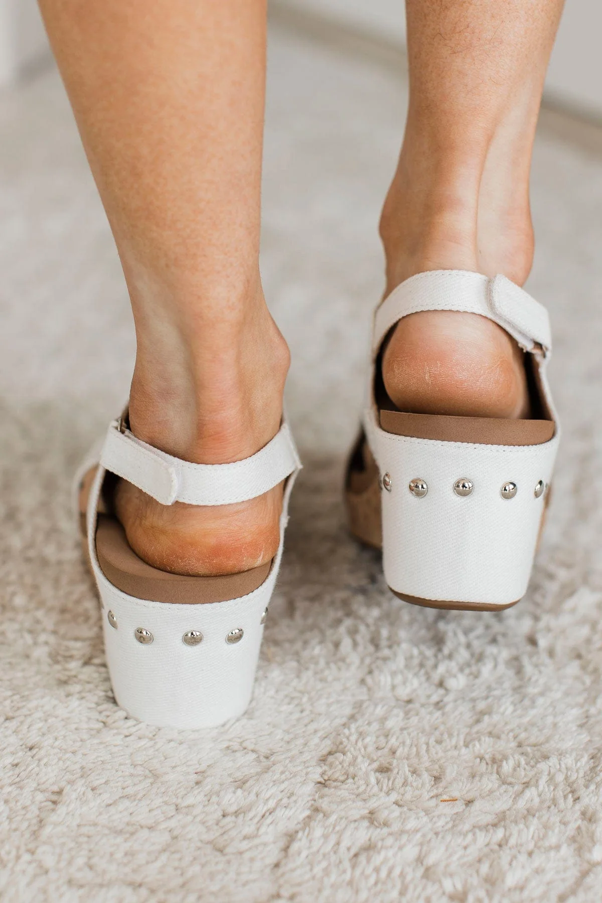 Corky's Carly Wedges- White - Image 4