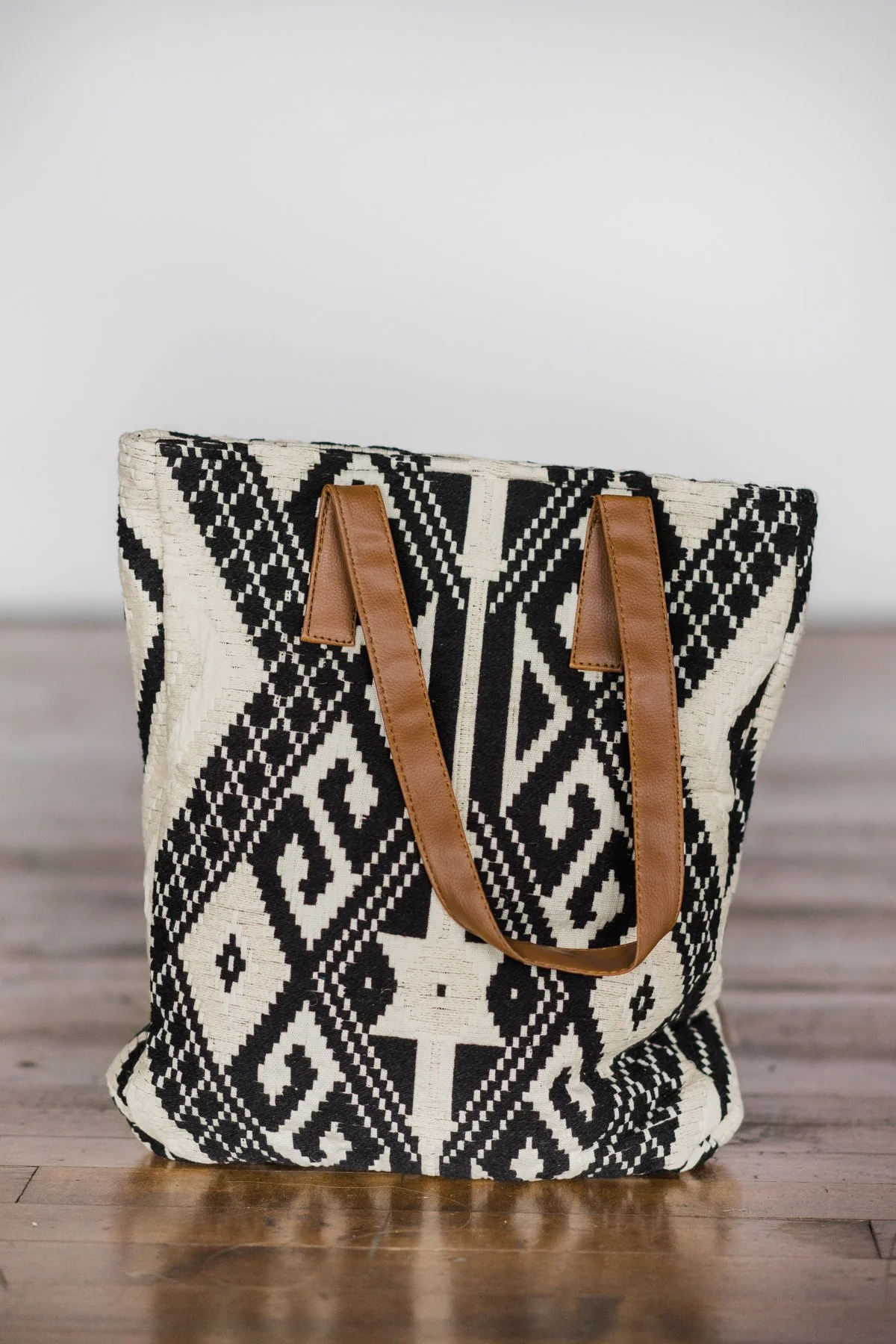Cream & Black Aztec Tote - Image 4