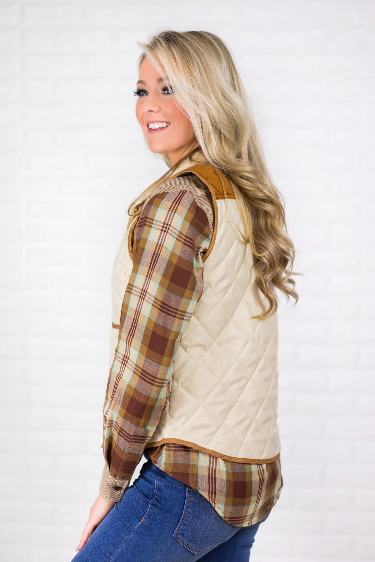 Cream & Suede Zip Up Vest - Image 5