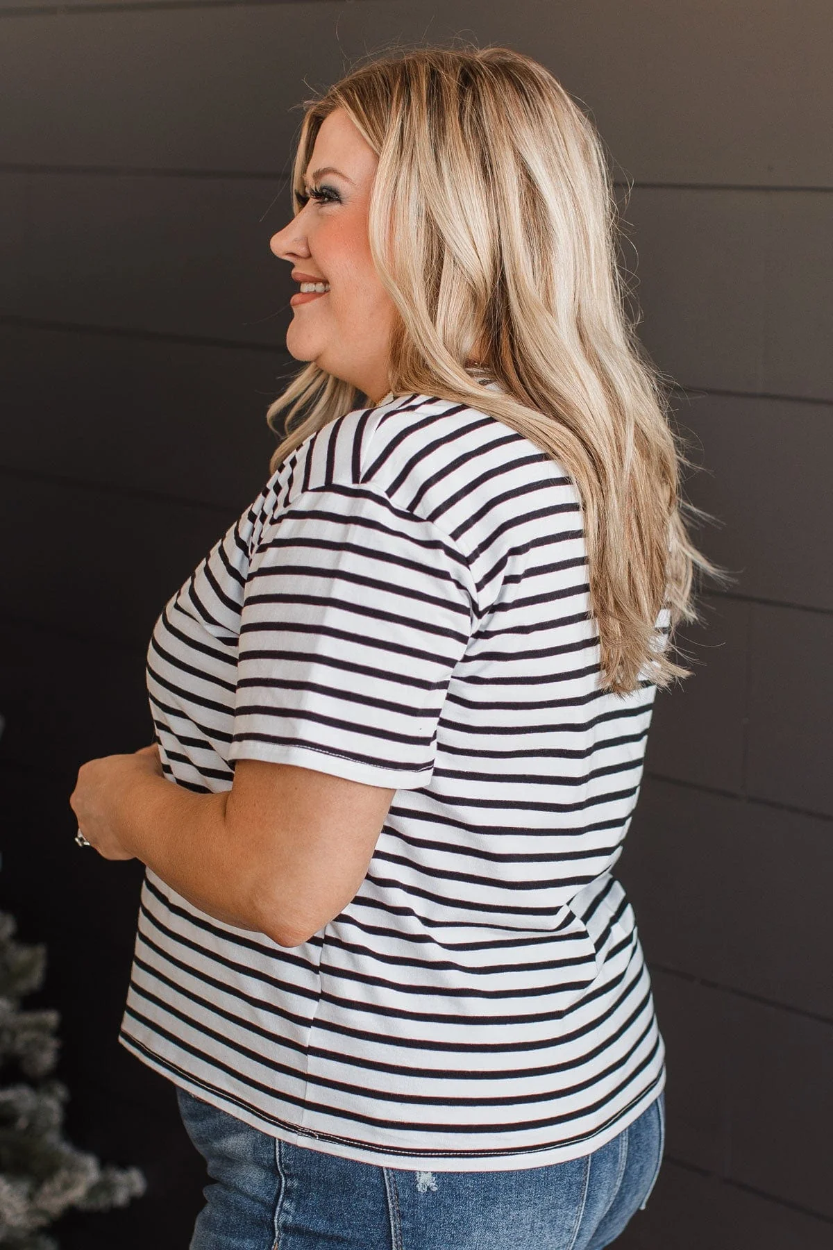 Crossing Lines Striped Knit Top- Black & White - Image 6