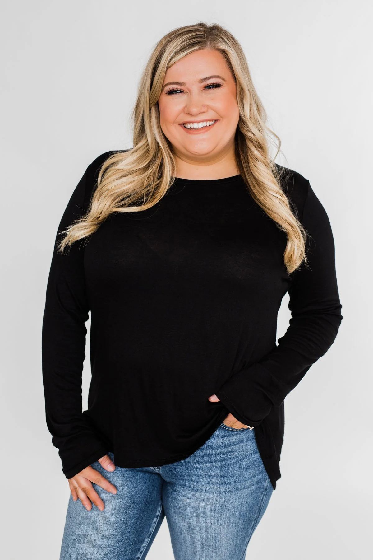 Cut Out Back Long Sleeve Top- Black - Image 3