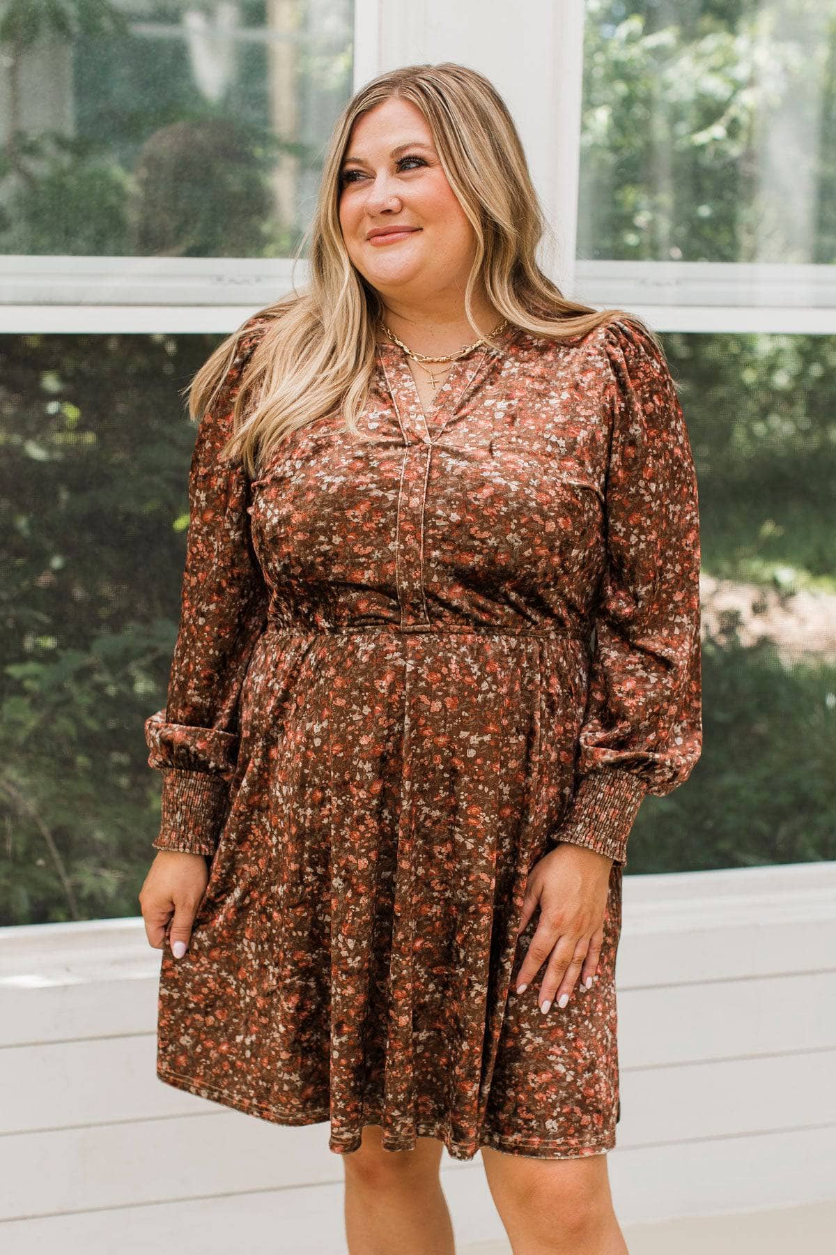 Darling Romance Floral Velvet Dress- Brown - Image 2