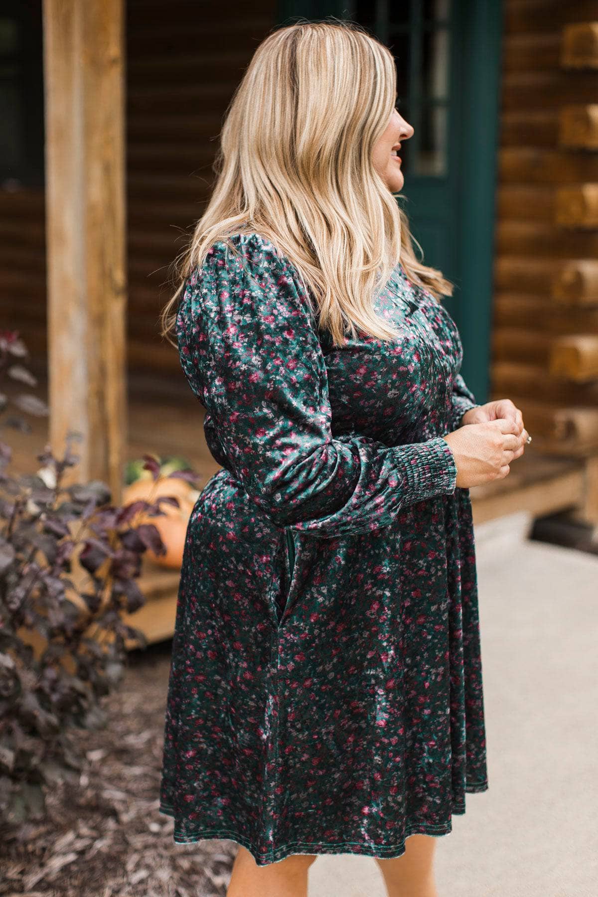 Darling Romance Floral Velvet Dress- Dark Green - Image 6