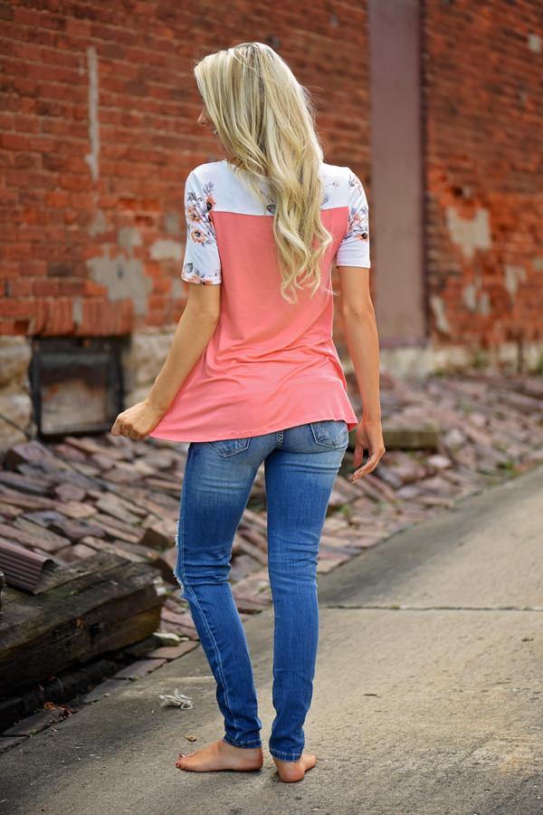 Daydreamer Coral Floral Top - Image 5