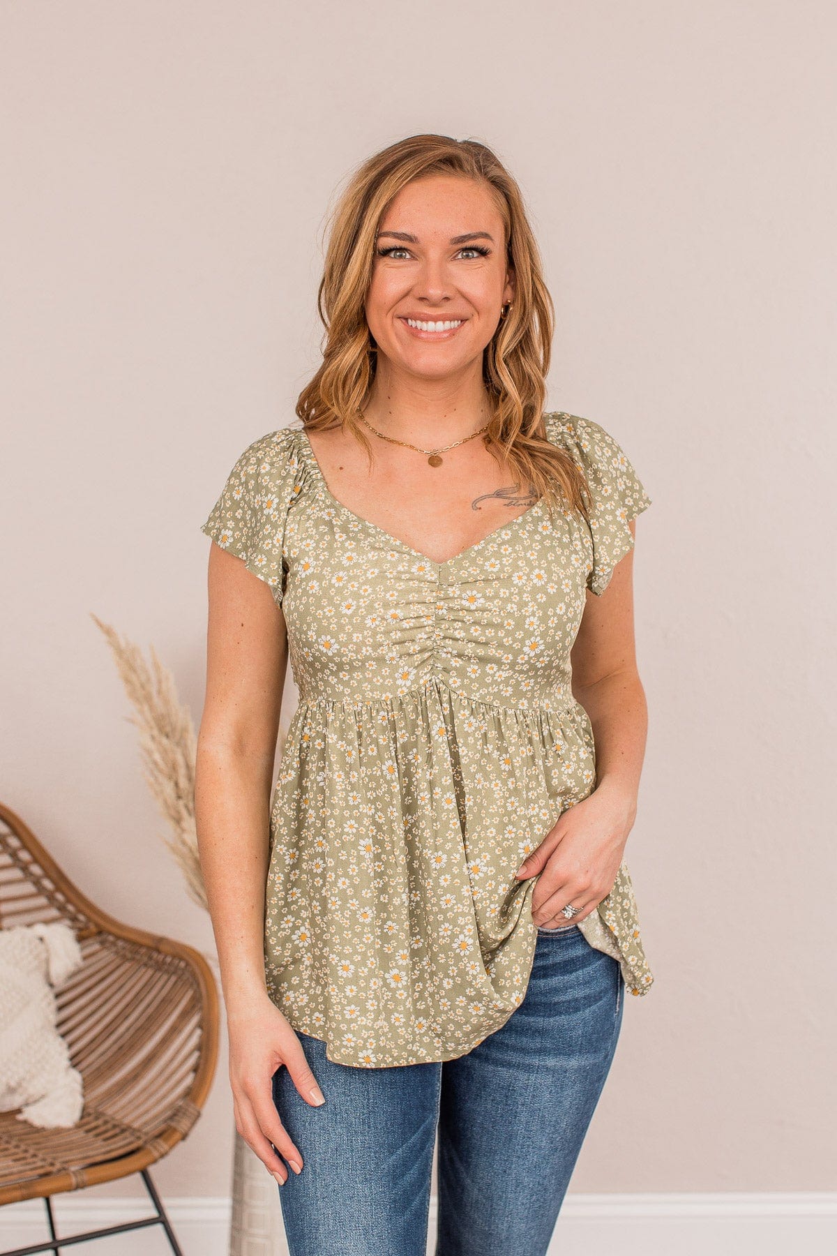 Dreaming Of Daisies Floral Top- Olive