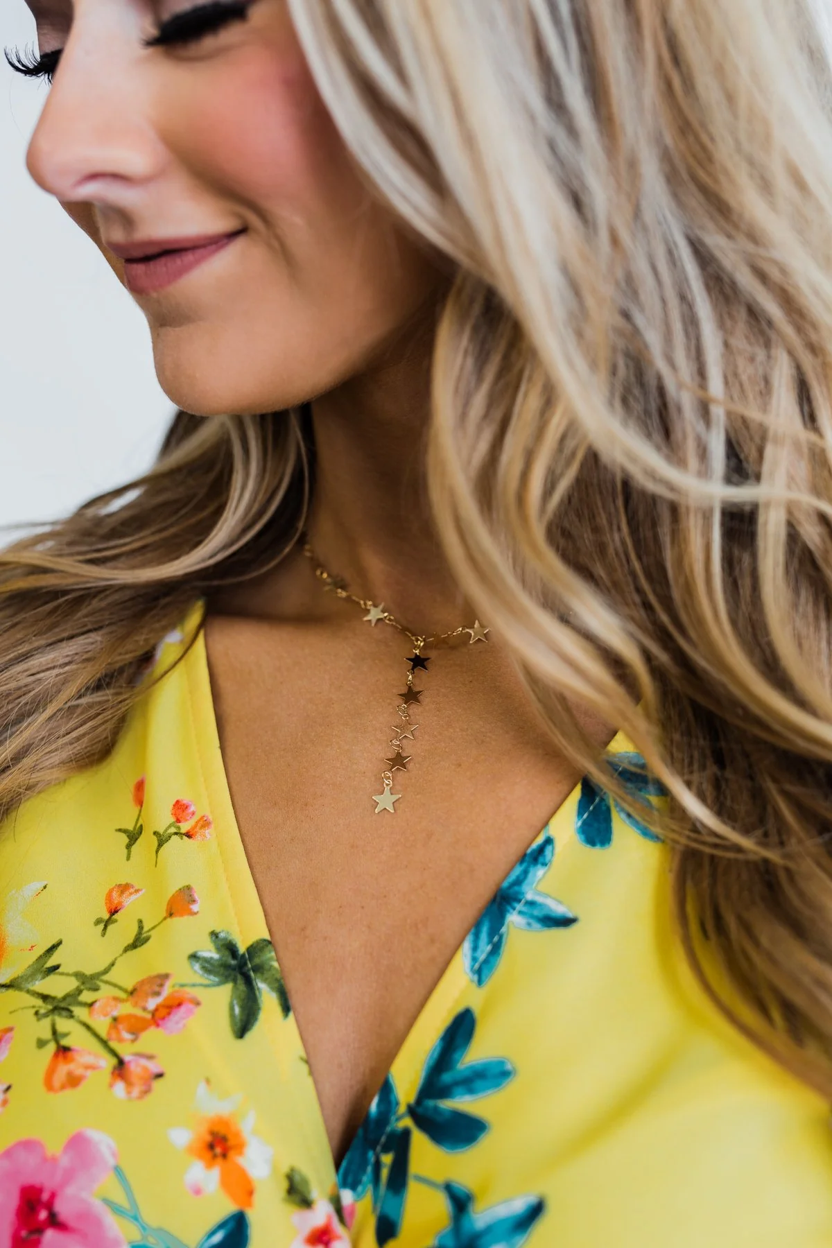Drop-Down Star Necklace- Gold - Image 3
